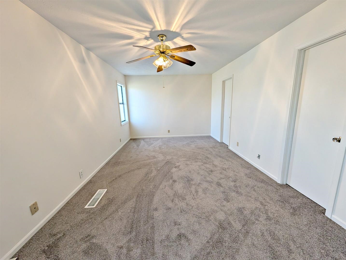 111 Horizon River Dr. Property Photo 19