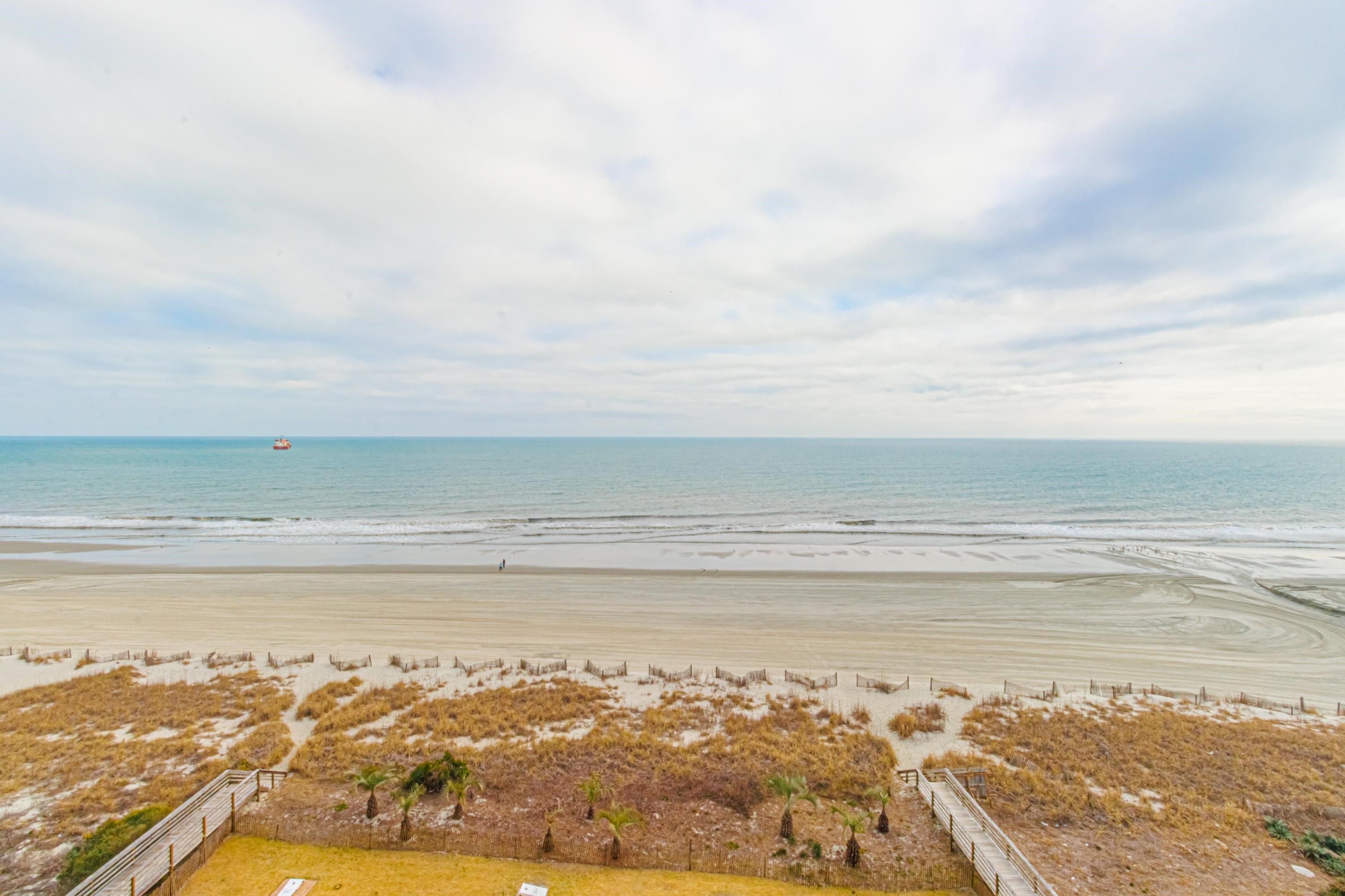 6804 N Ocean Blvd. Property Photo 3
