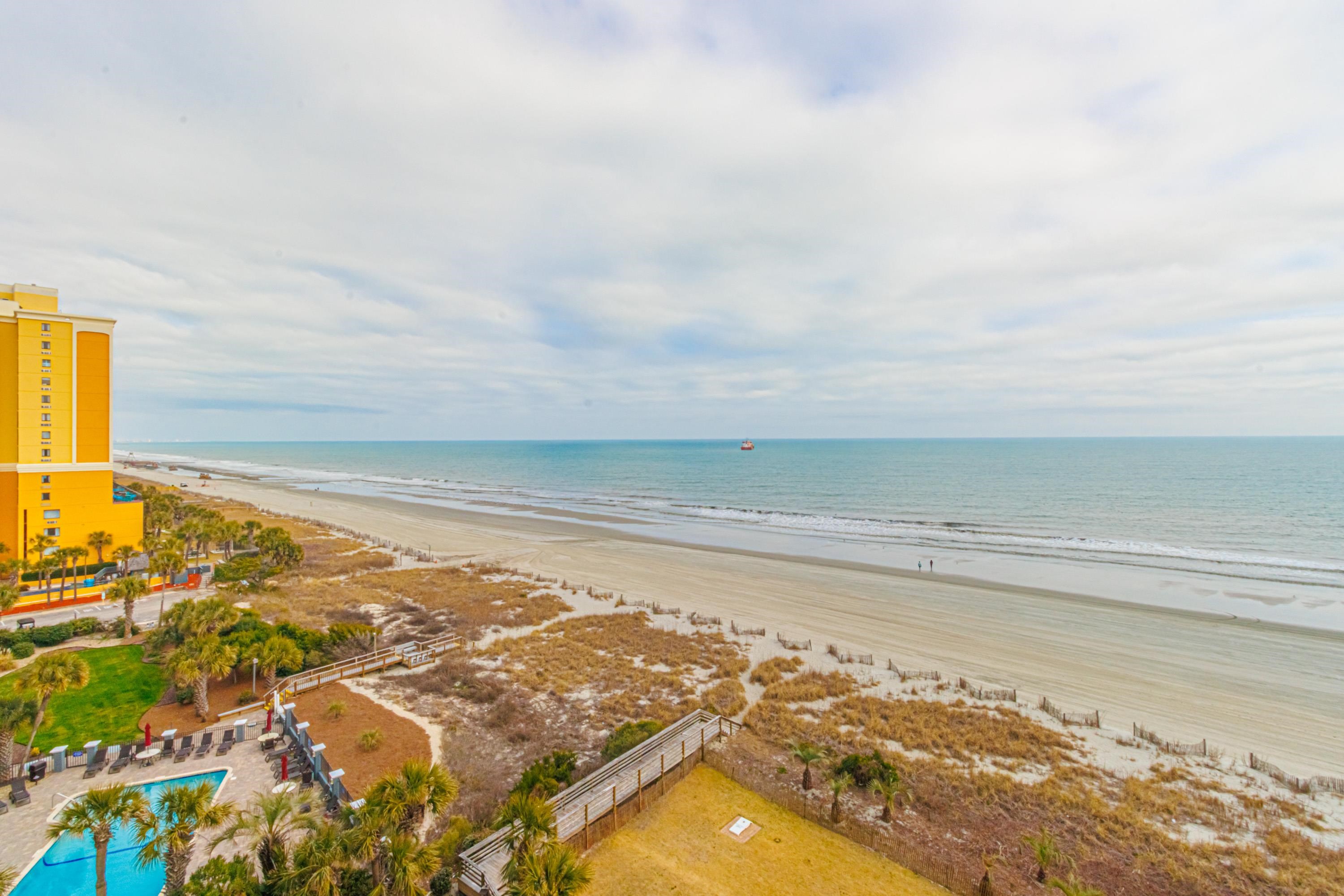 6804 N Ocean Blvd. Property Photo 5