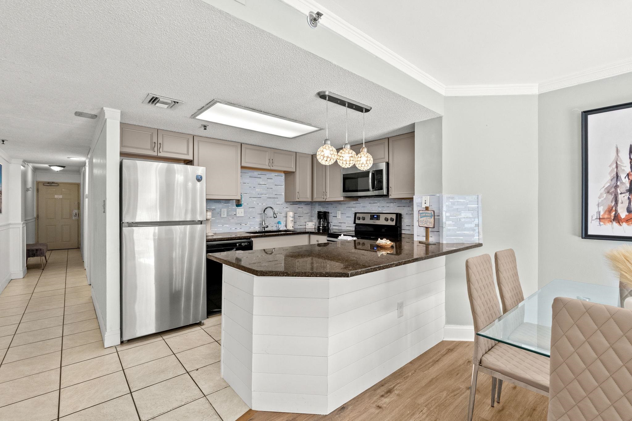 5511 N Ocean Blvd. Property Photo 8