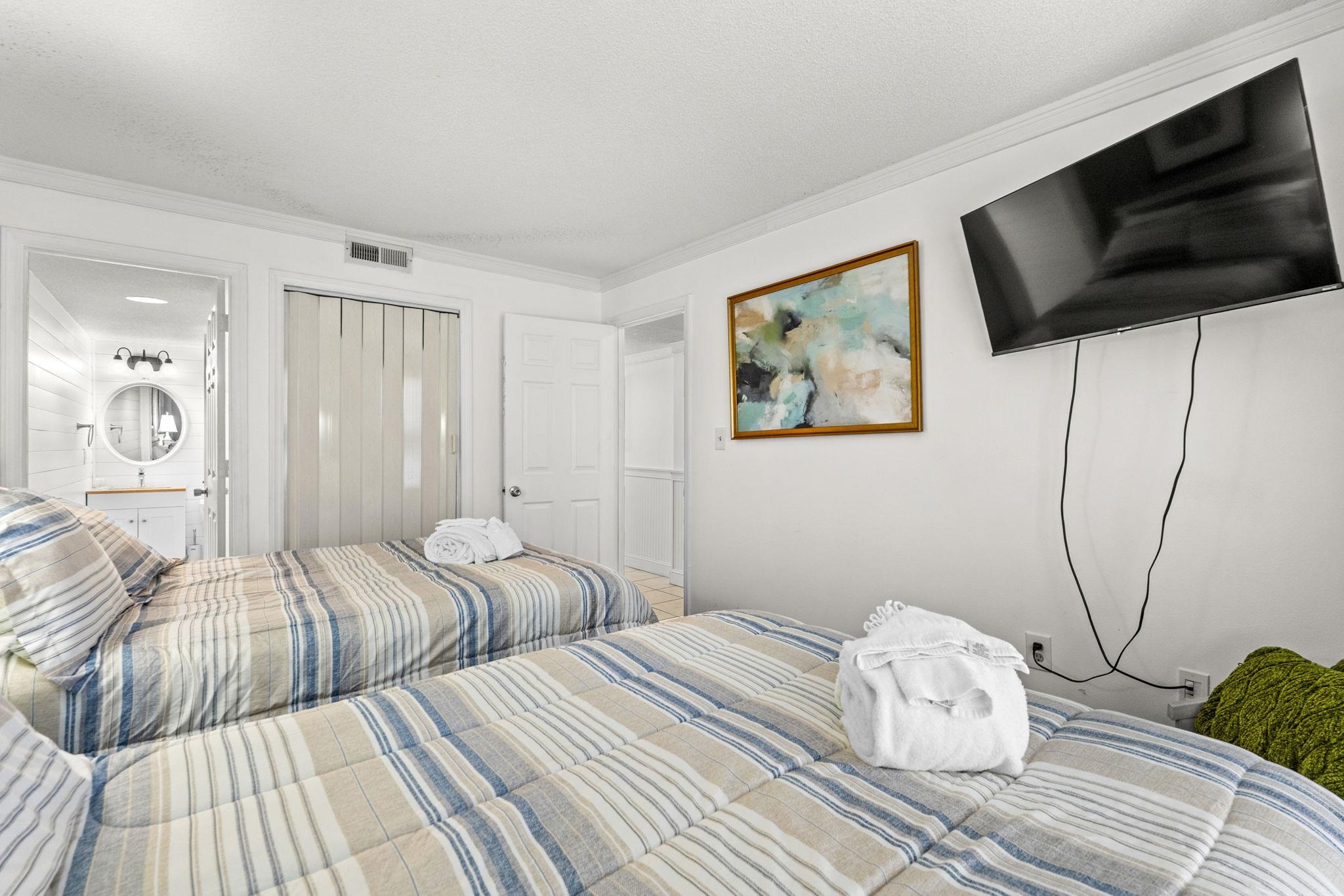 5511 N Ocean Blvd. Property Photo 26