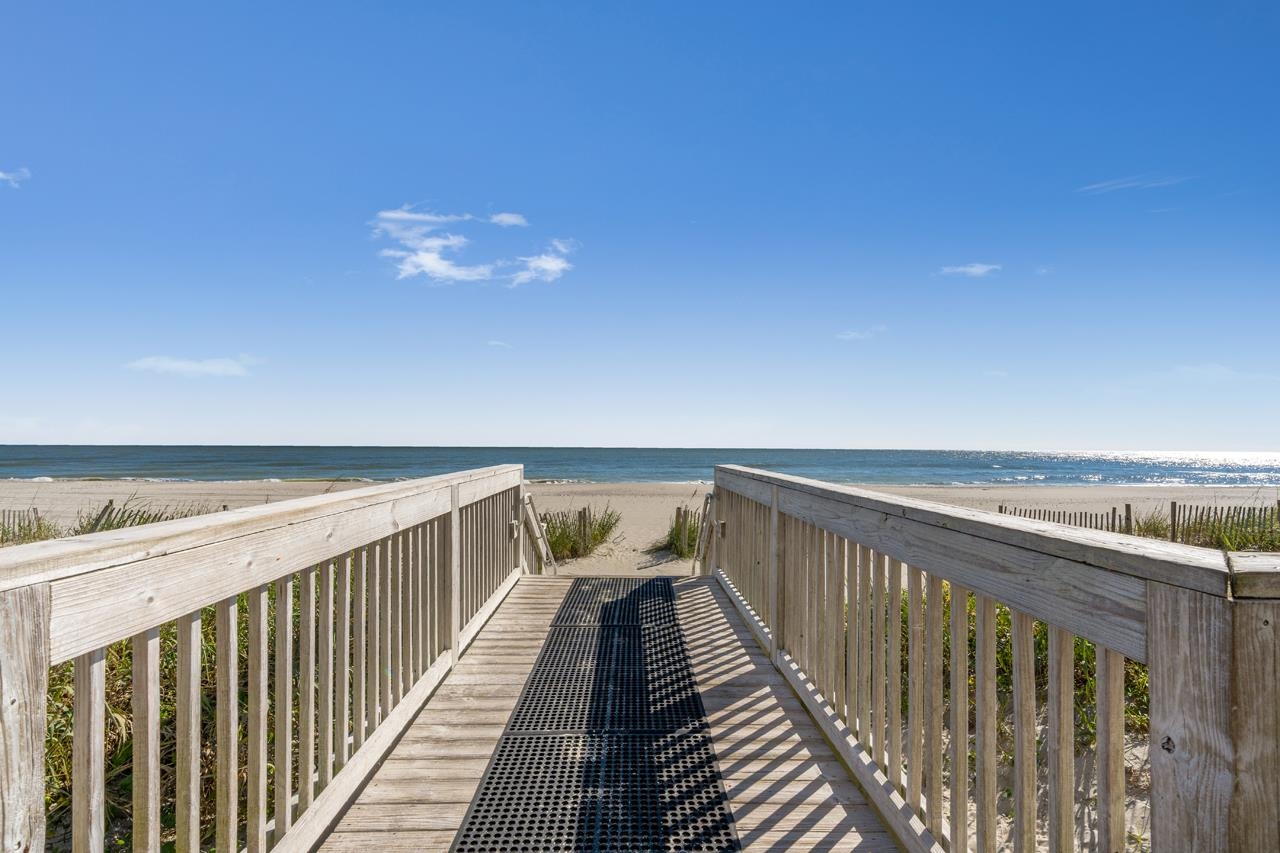 2201 S Ocean Blvd. Property Photo 35
