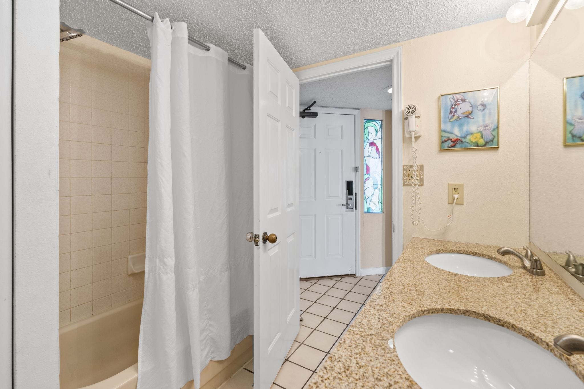 5308 N Ocean Blvd. Property Photo 9
