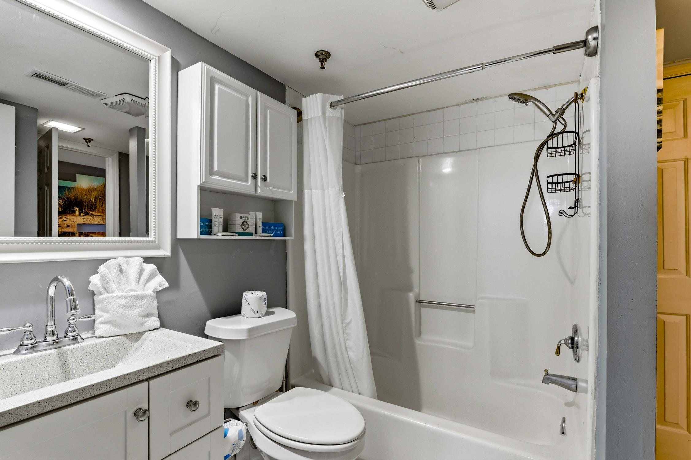 215 Atlantic Ave. Property Photo 11