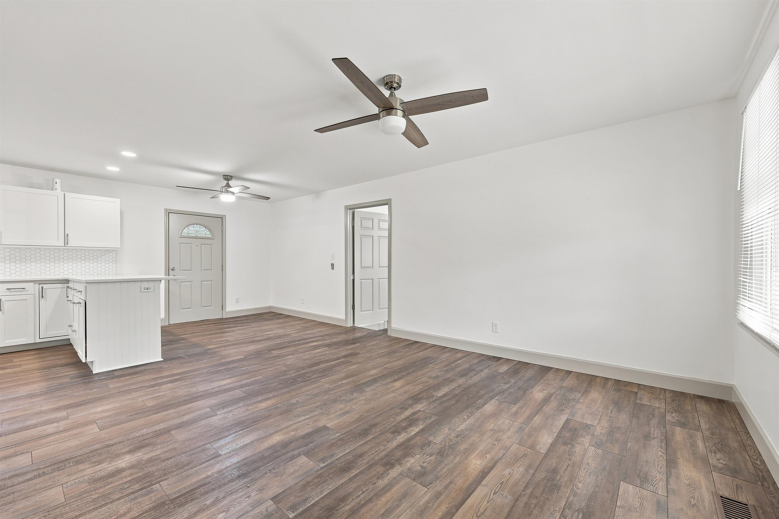 2806 Nursery Rd. Property Photo 4
