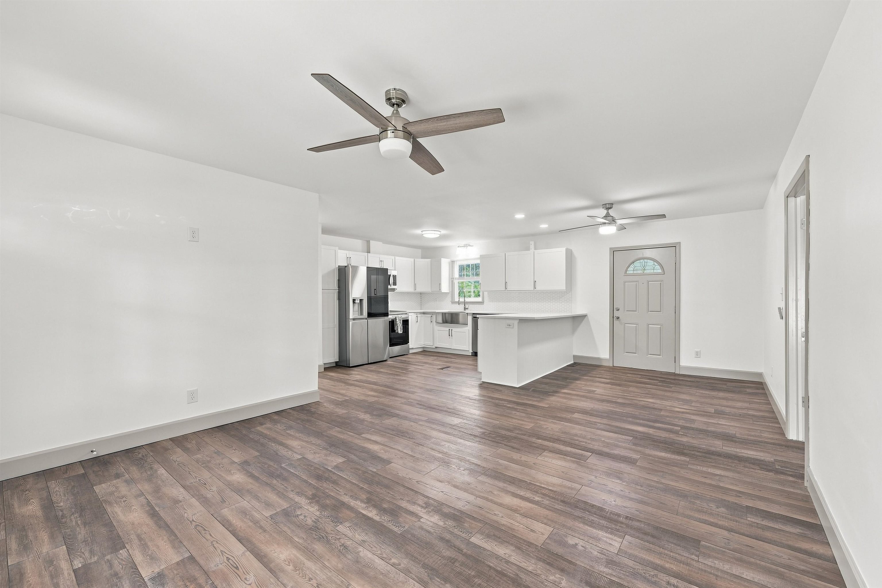 2806 Nursery Rd. Property Photo 6