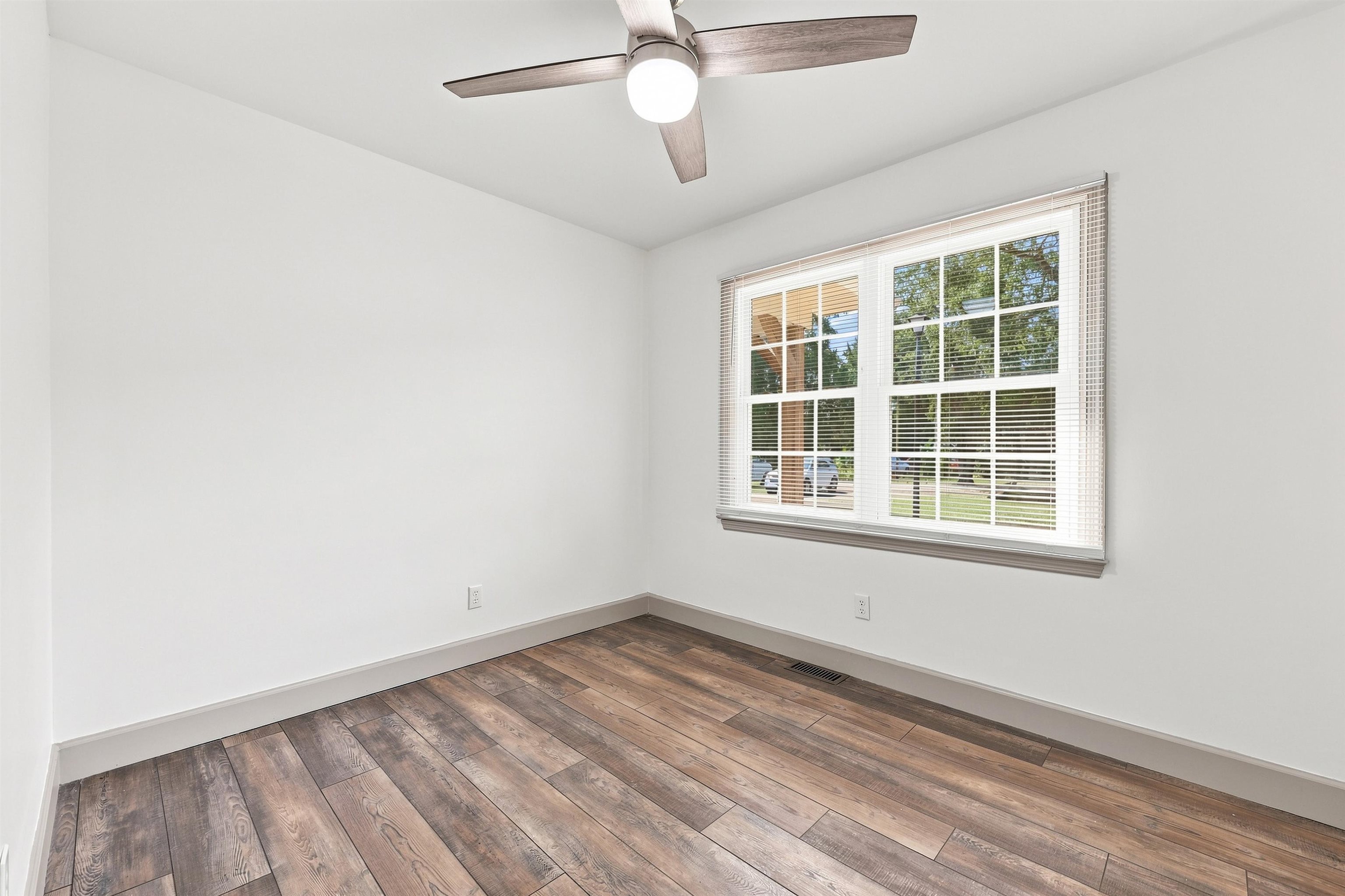 2806 Nursery Rd. Property Photo 13