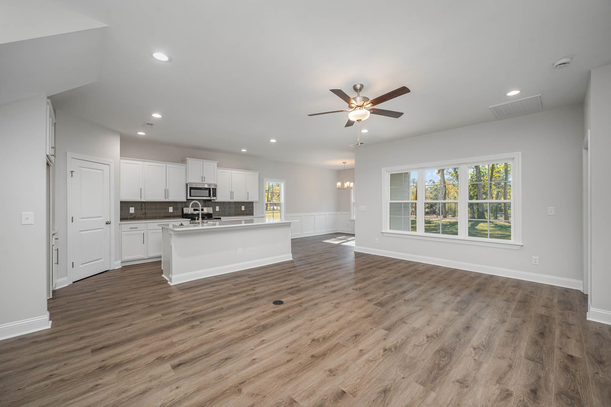 5119 Water Breeze Ct. Property Photo 5