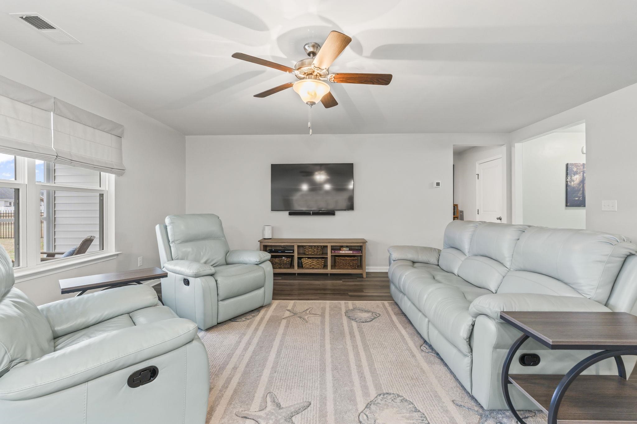1108 Donald St. Property Photo 14