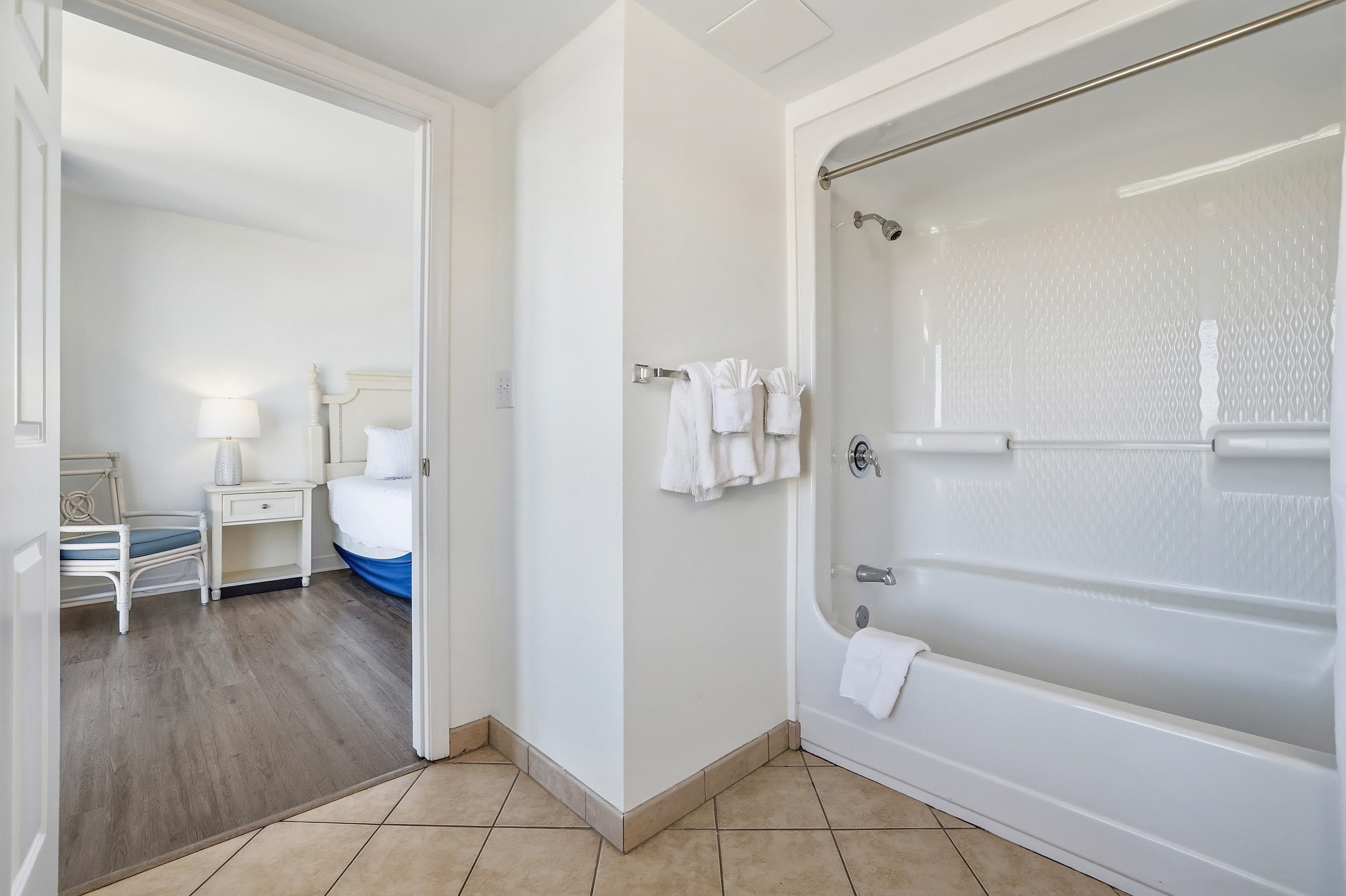 3000 N Ocean Blvd. Property Photo 21