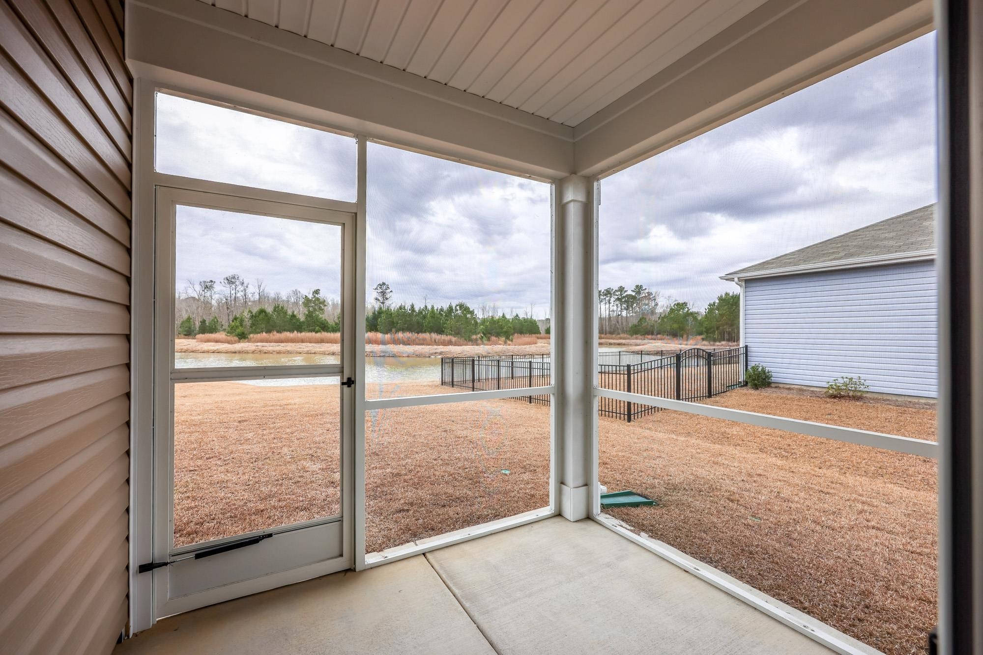 206 Carver Willow Dr. Property Photo 22