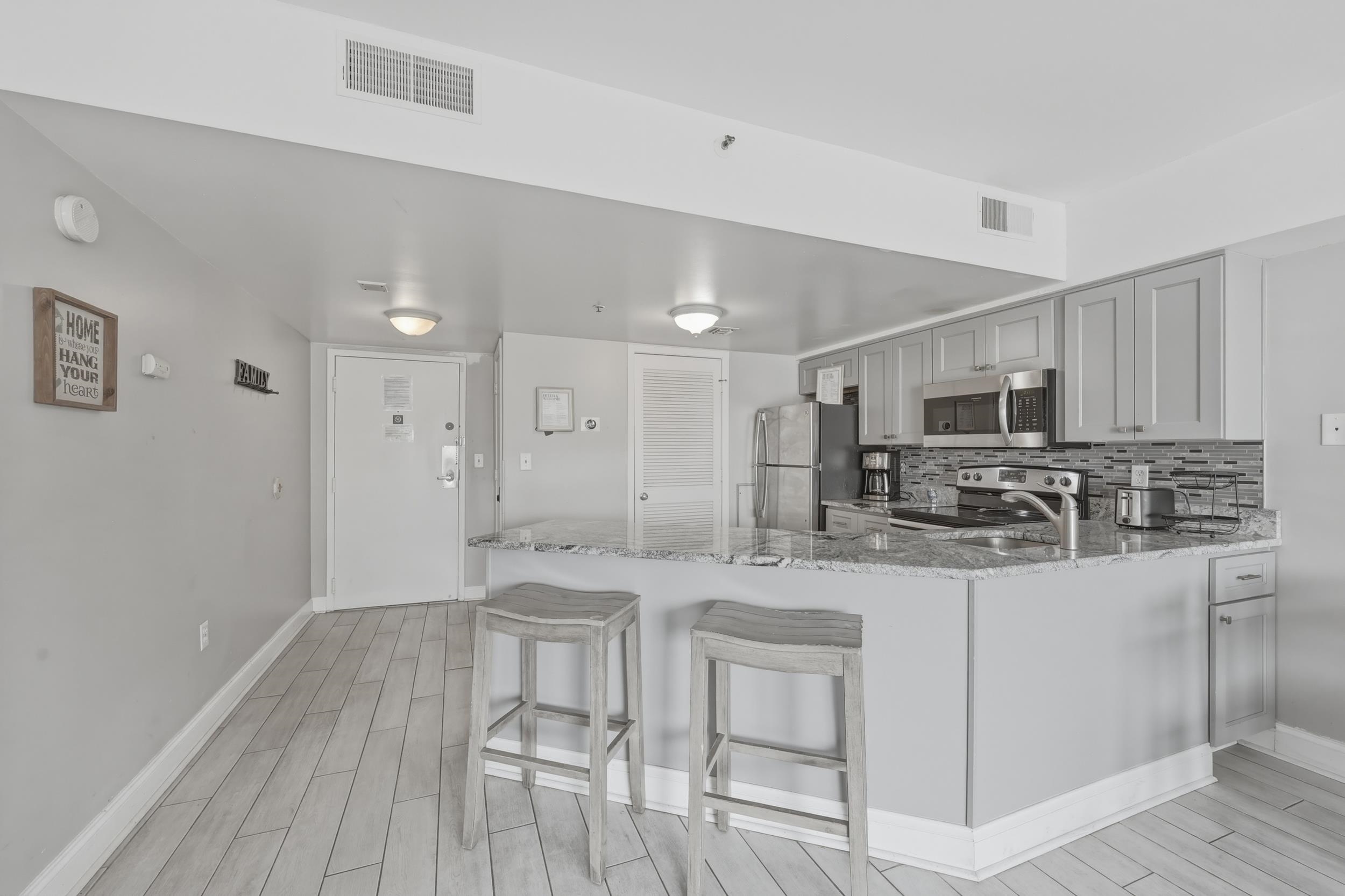 1605 S Ocean Blvd. Property Photo 8