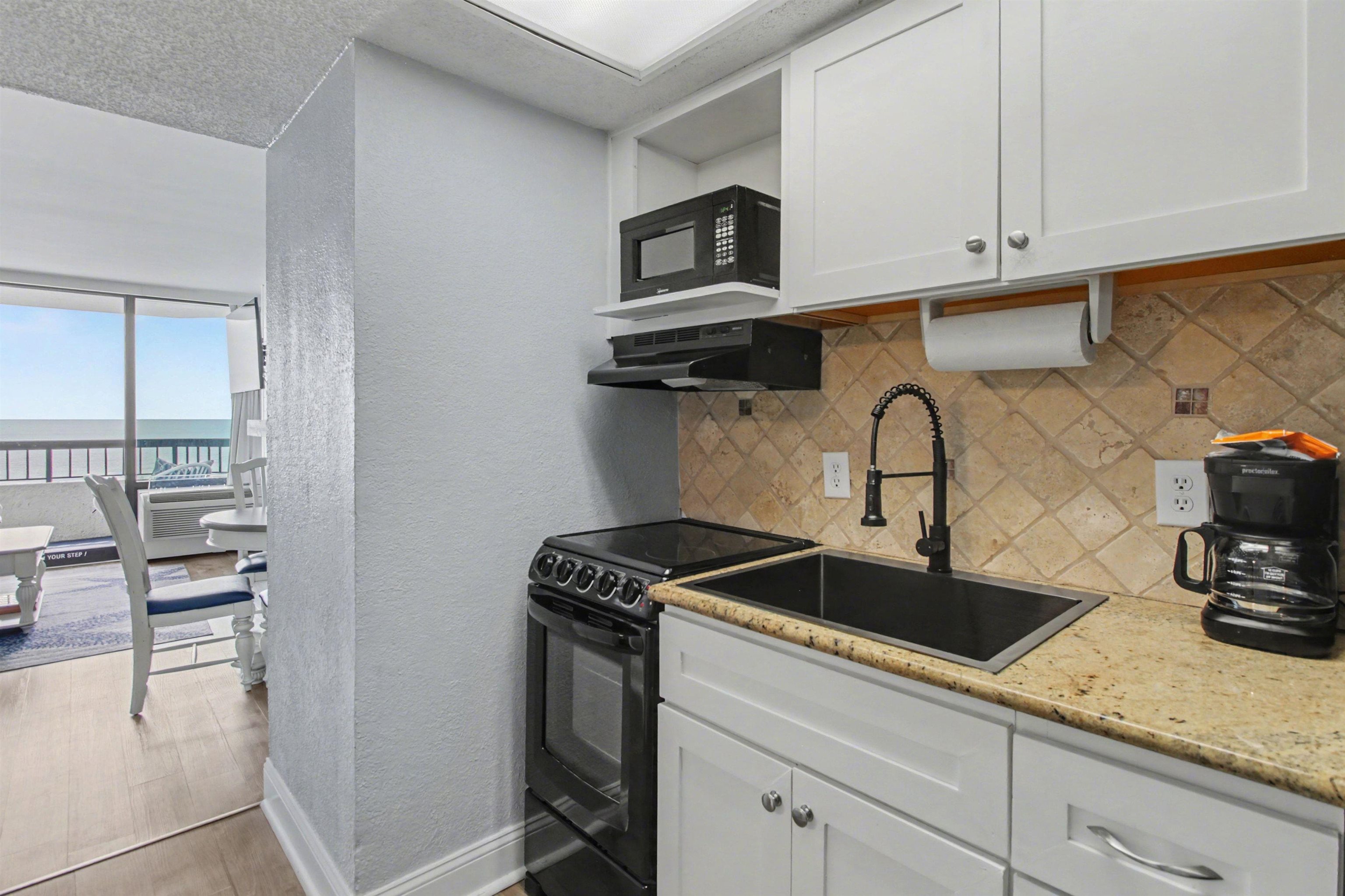 2401 S Ocean Blvd. Property Photo 8