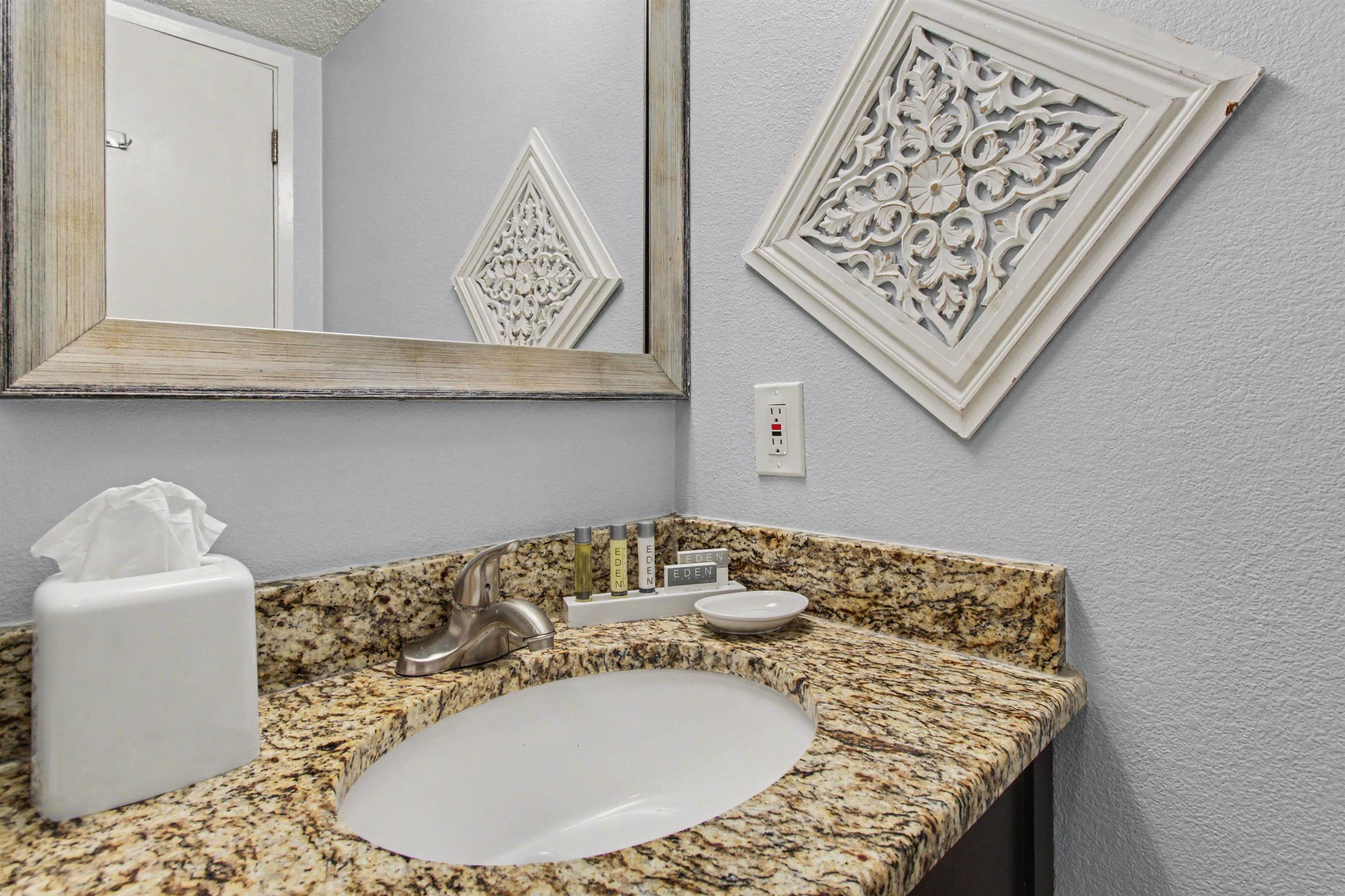 2401 S Ocean Blvd. Property Photo 11