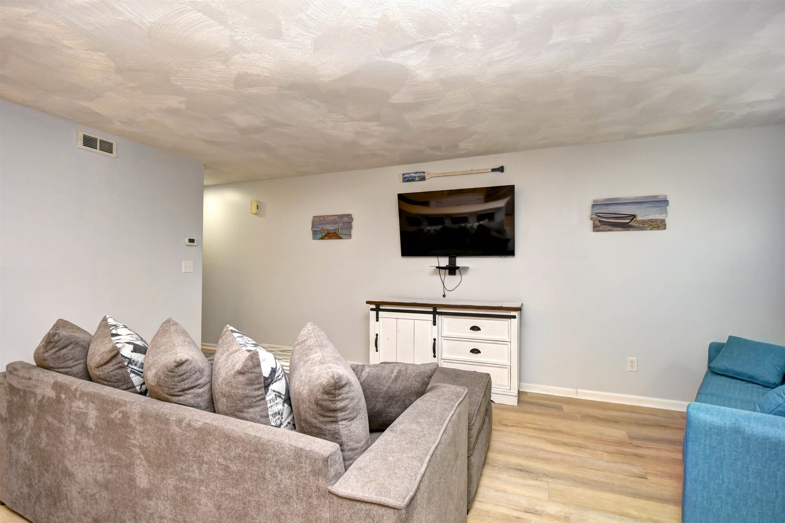 1101 Possum Trot Rd. Property Photo 4