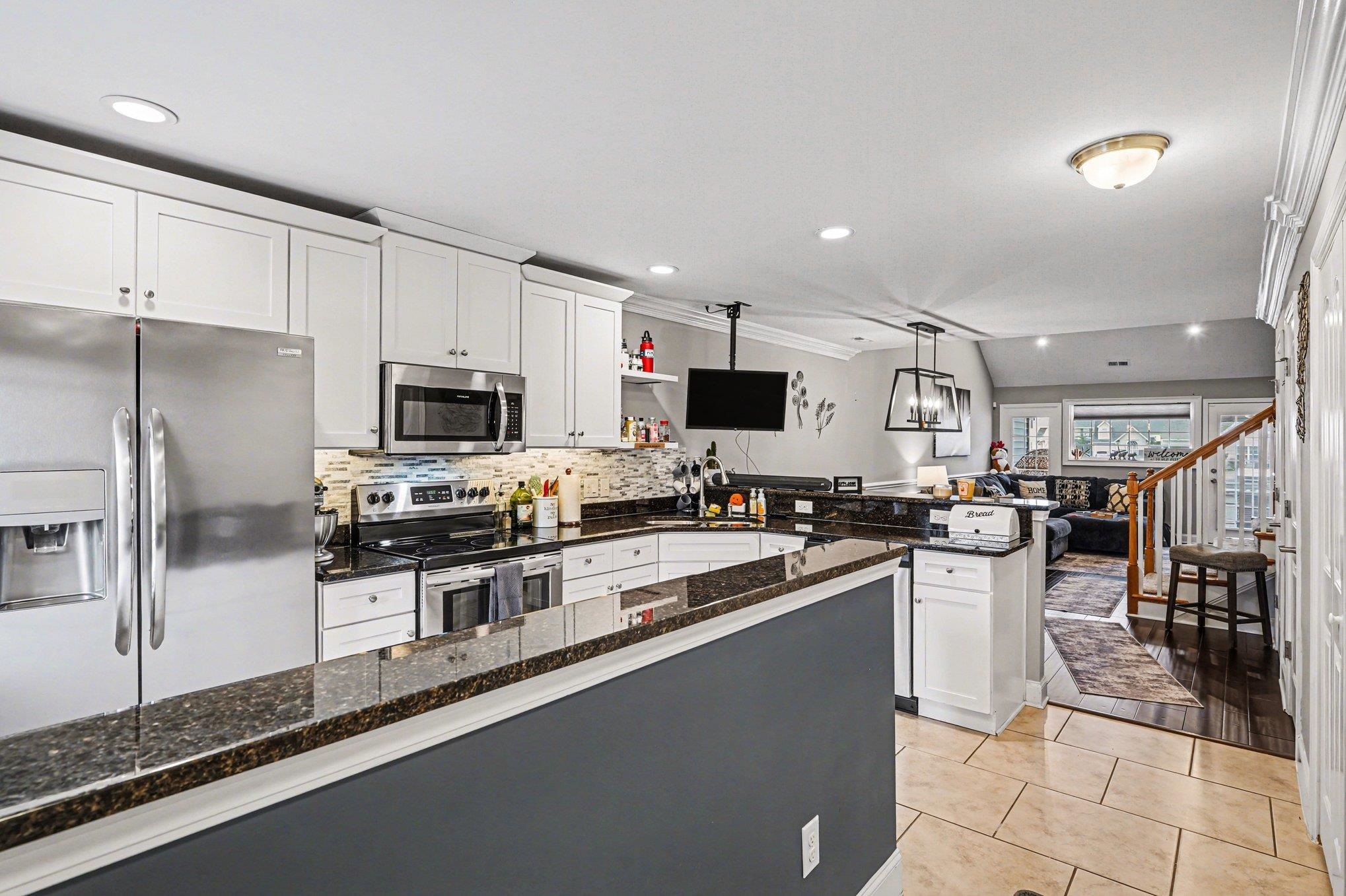 520 Riverward Dr. Property Photo 7