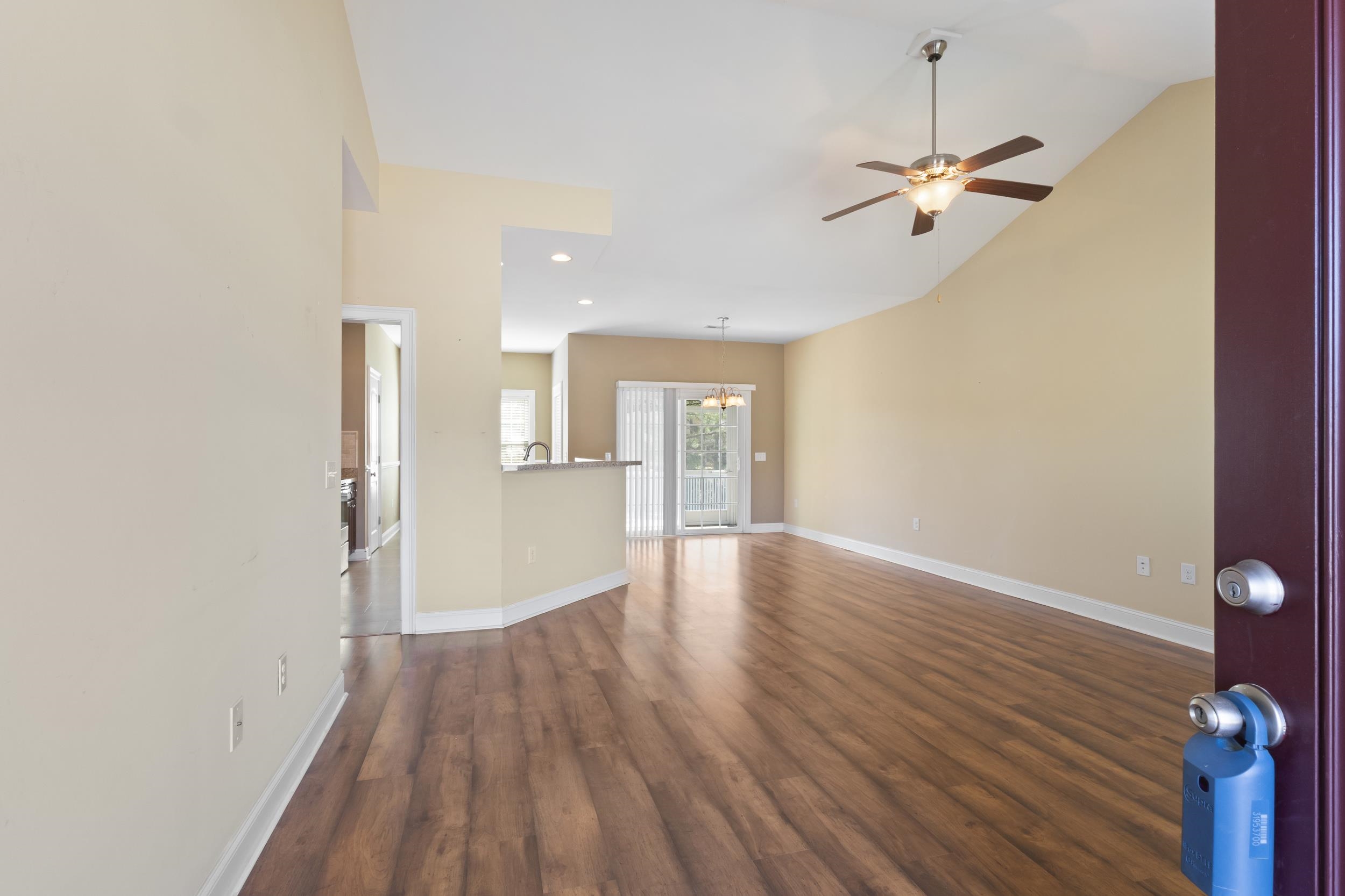 1100 Eureka Trail Property Photo 6