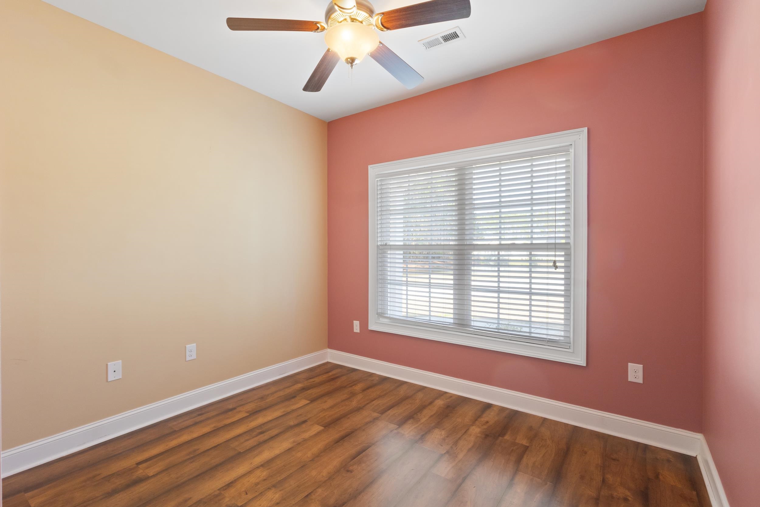 1100 Eureka Trail Property Photo 24