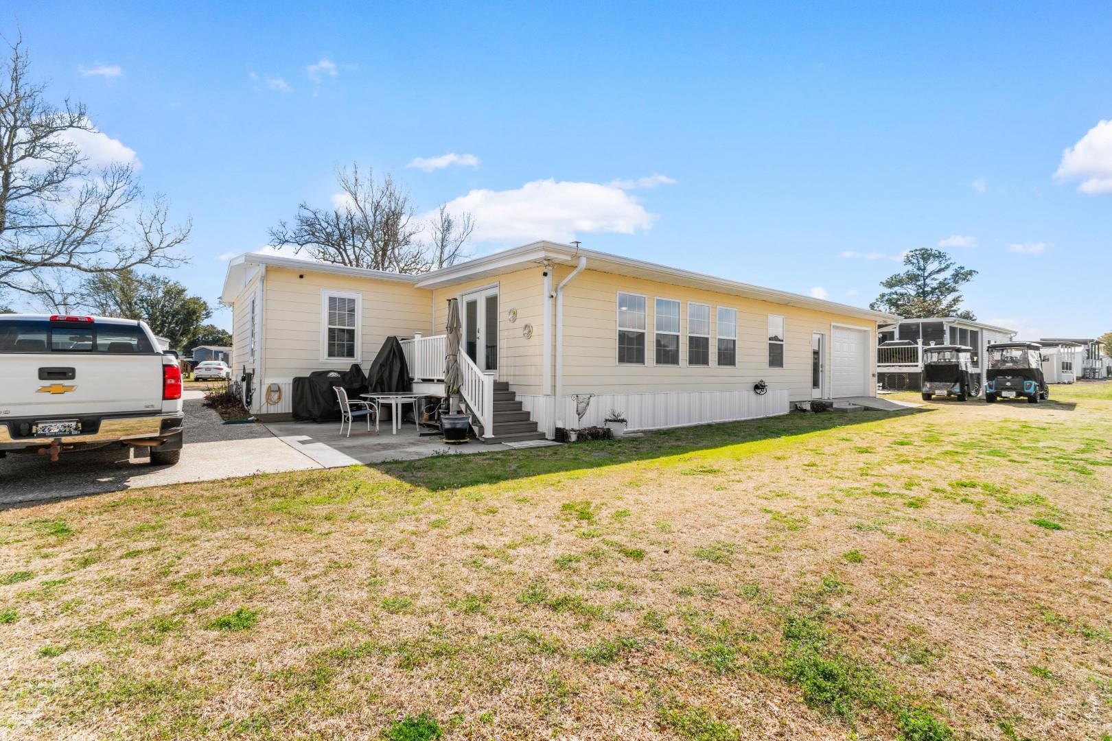 815 Waterway Dr. Property Photo 36