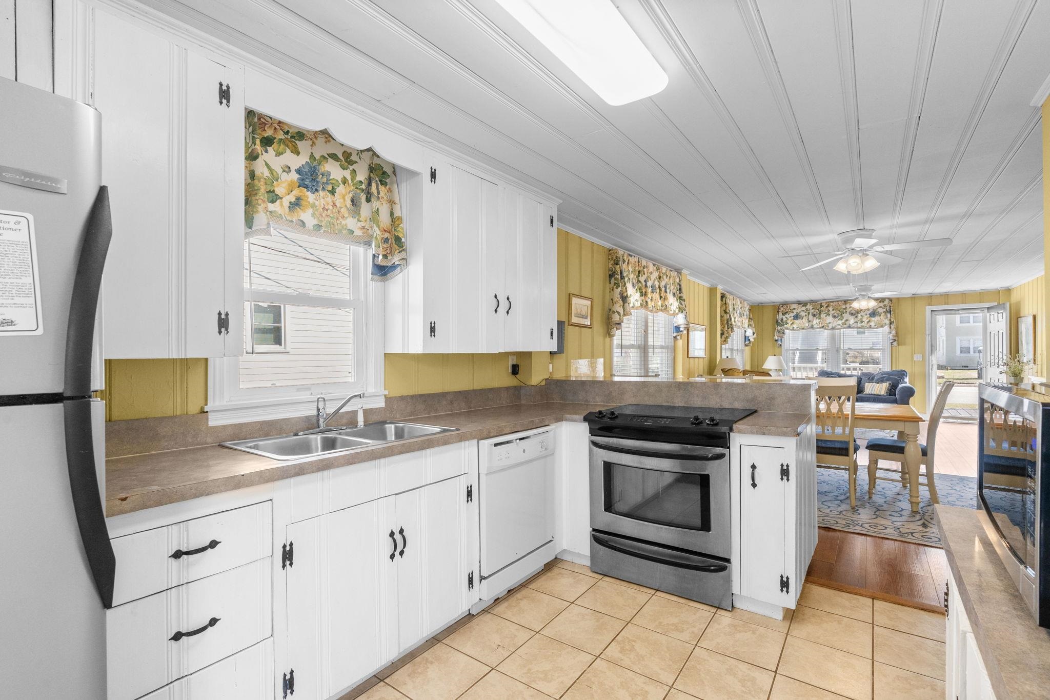 1202 S Ocean Blvd. Property Photo 11