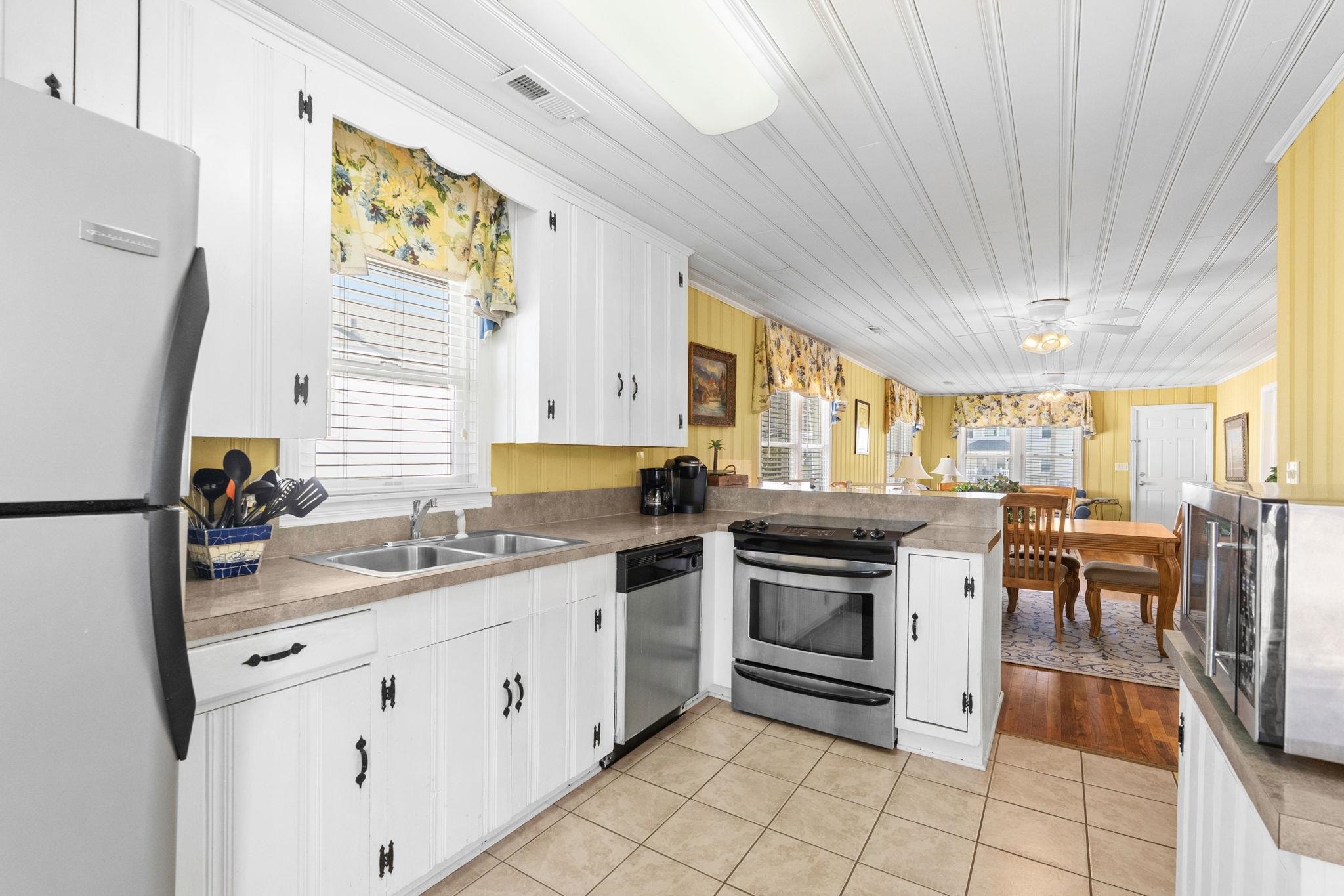1202 S Ocean Blvd. Property Photo 34