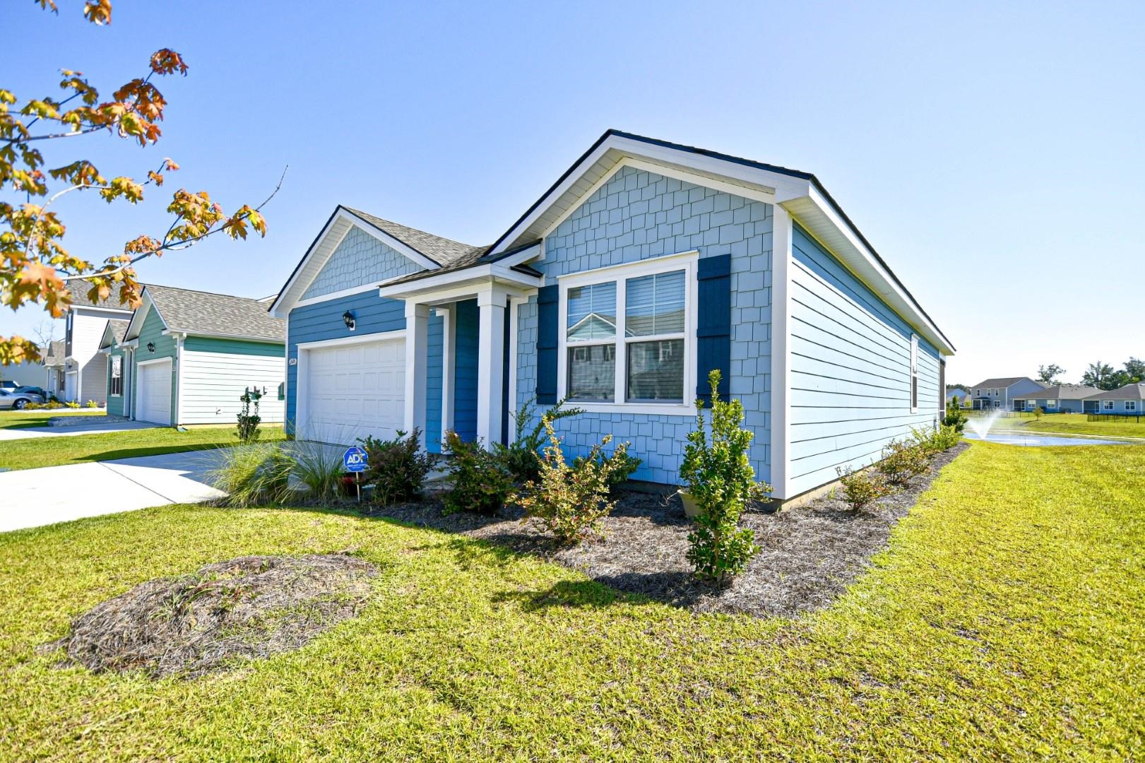 2608 Riverboat Way Property Photo 3