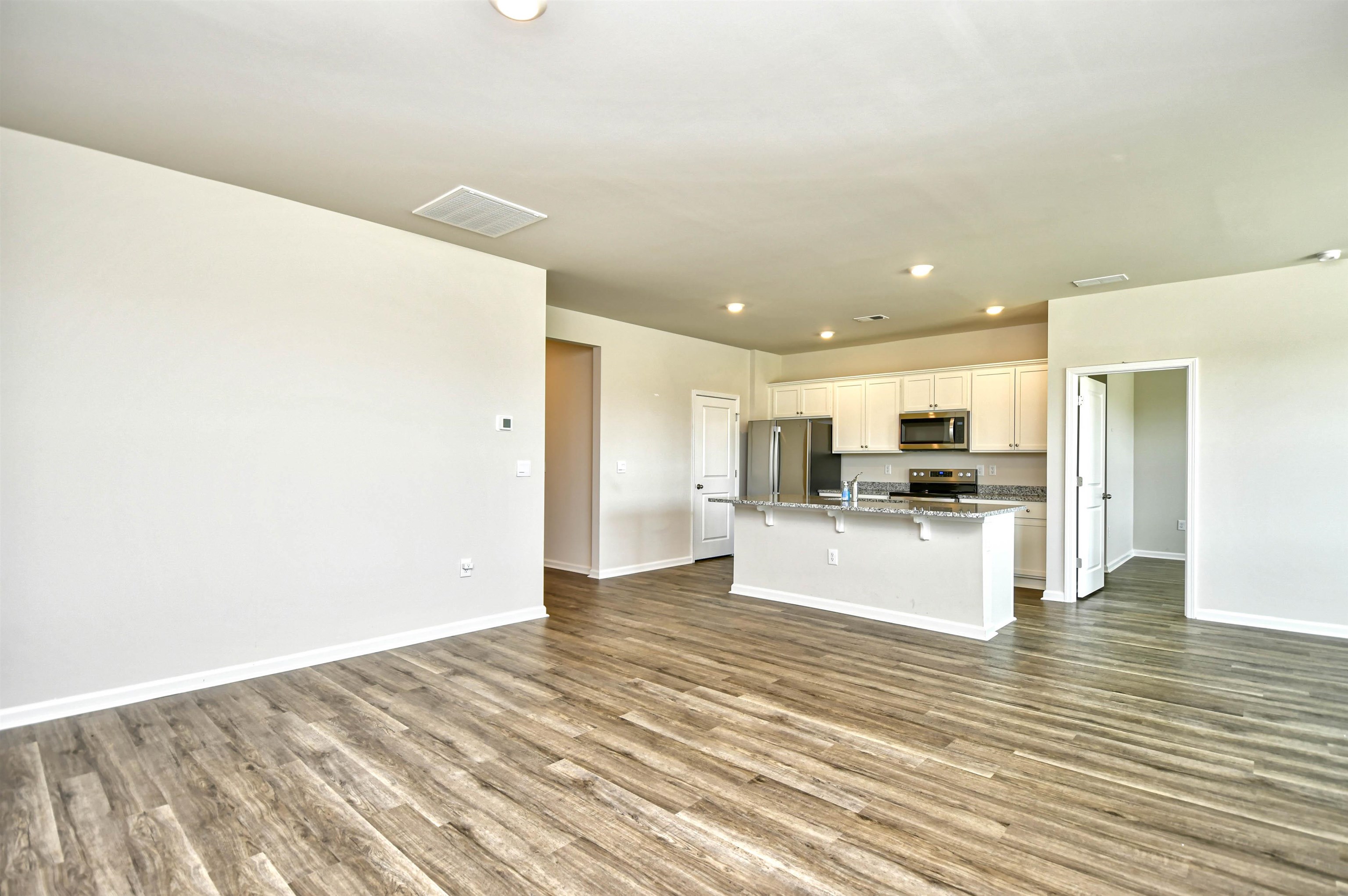 2608 Riverboat Way Property Photo 8