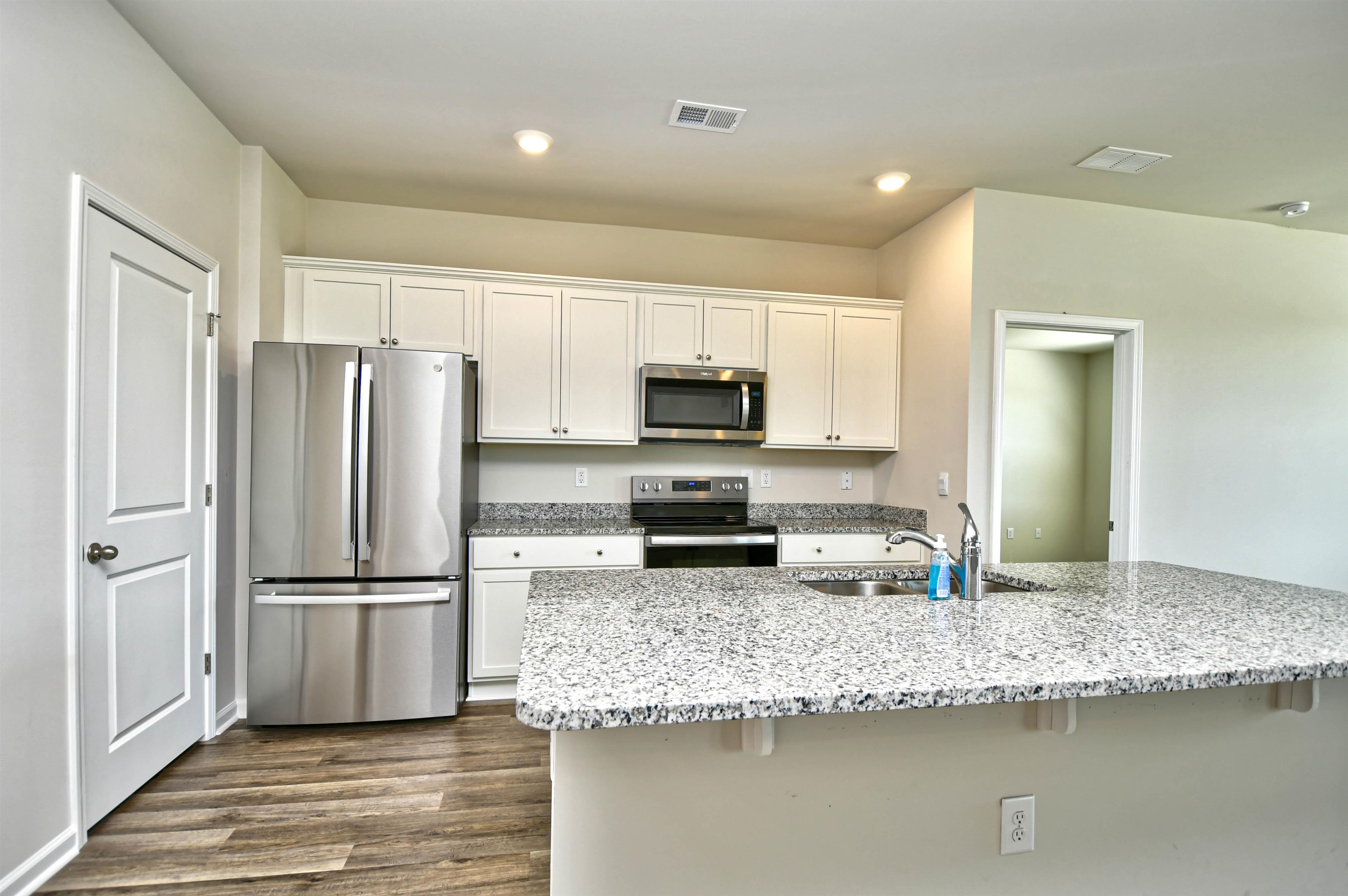 2608 Riverboat Way Property Photo 12