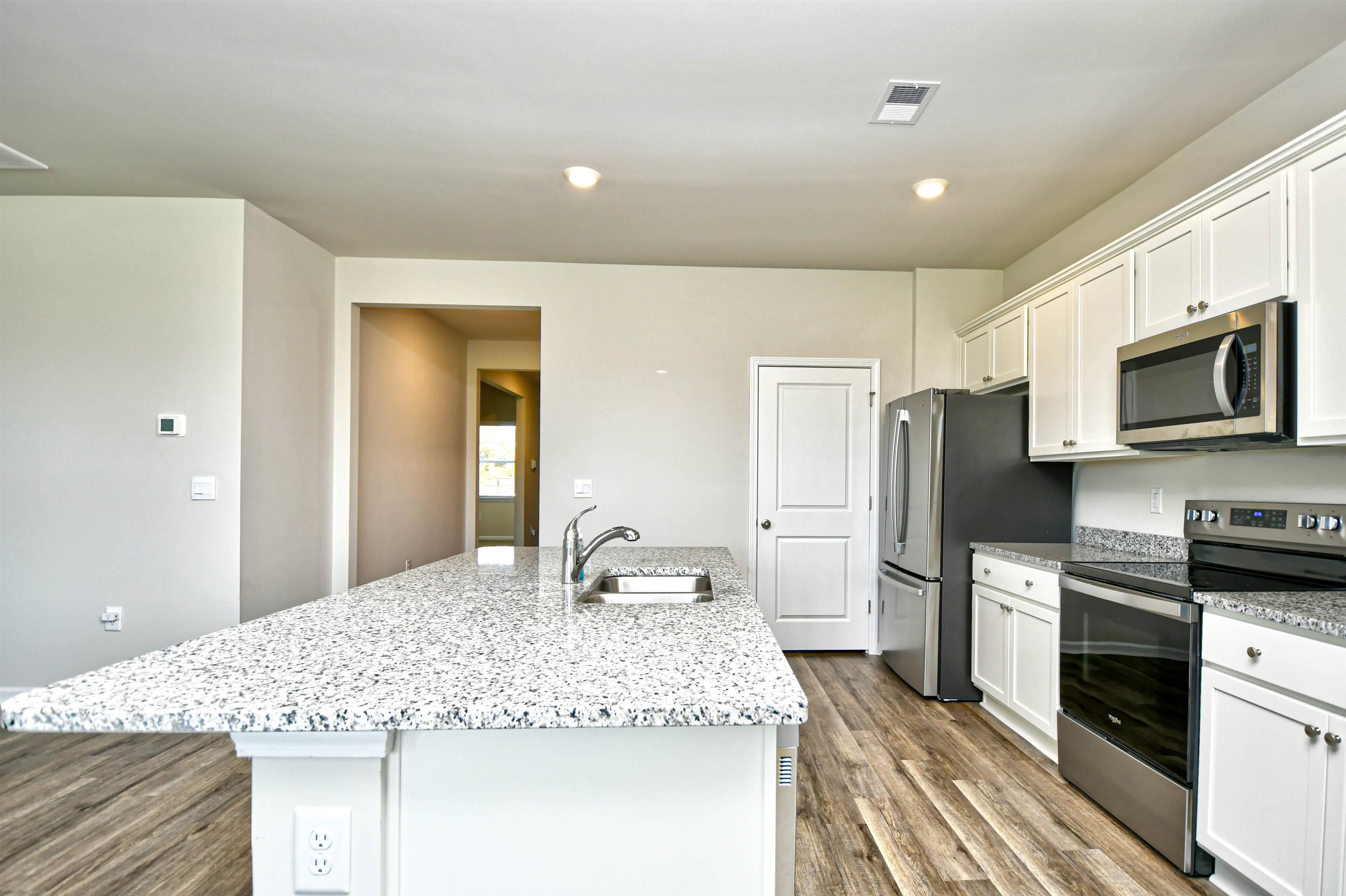 2608 Riverboat Way Property Photo 13