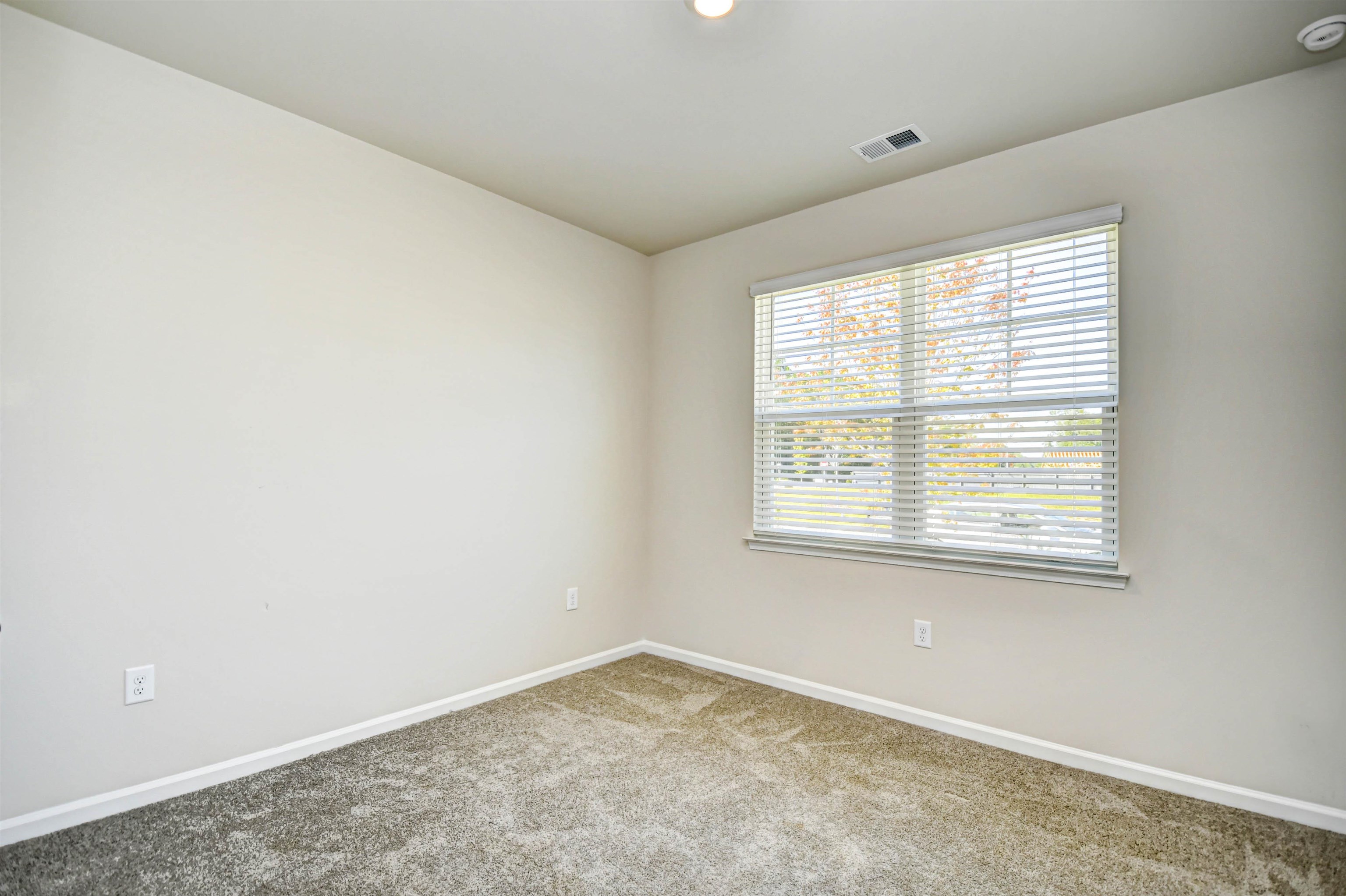 2608 Riverboat Way Property Photo 19