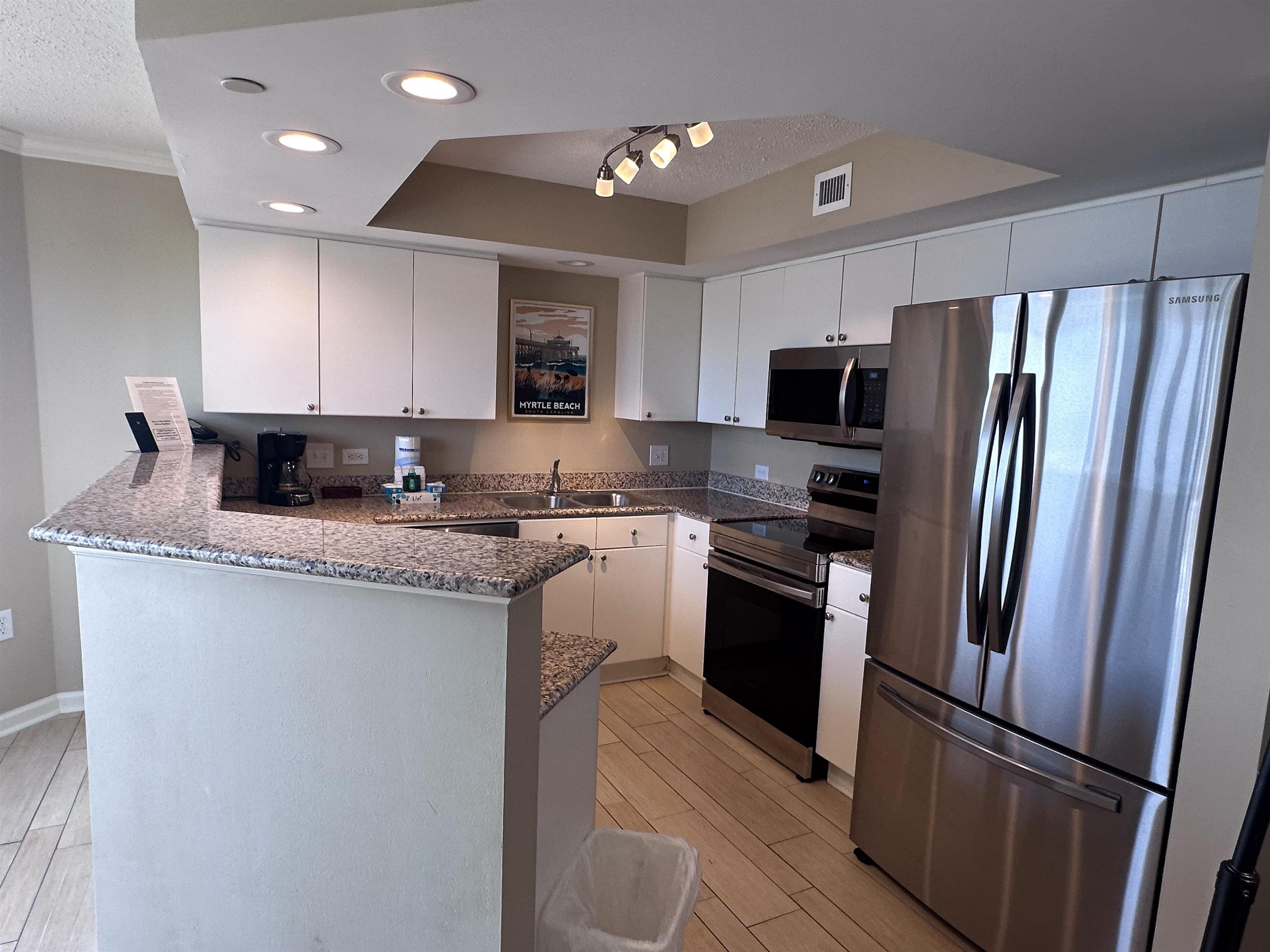 8560 Queensway Blvd. Property Photo 13