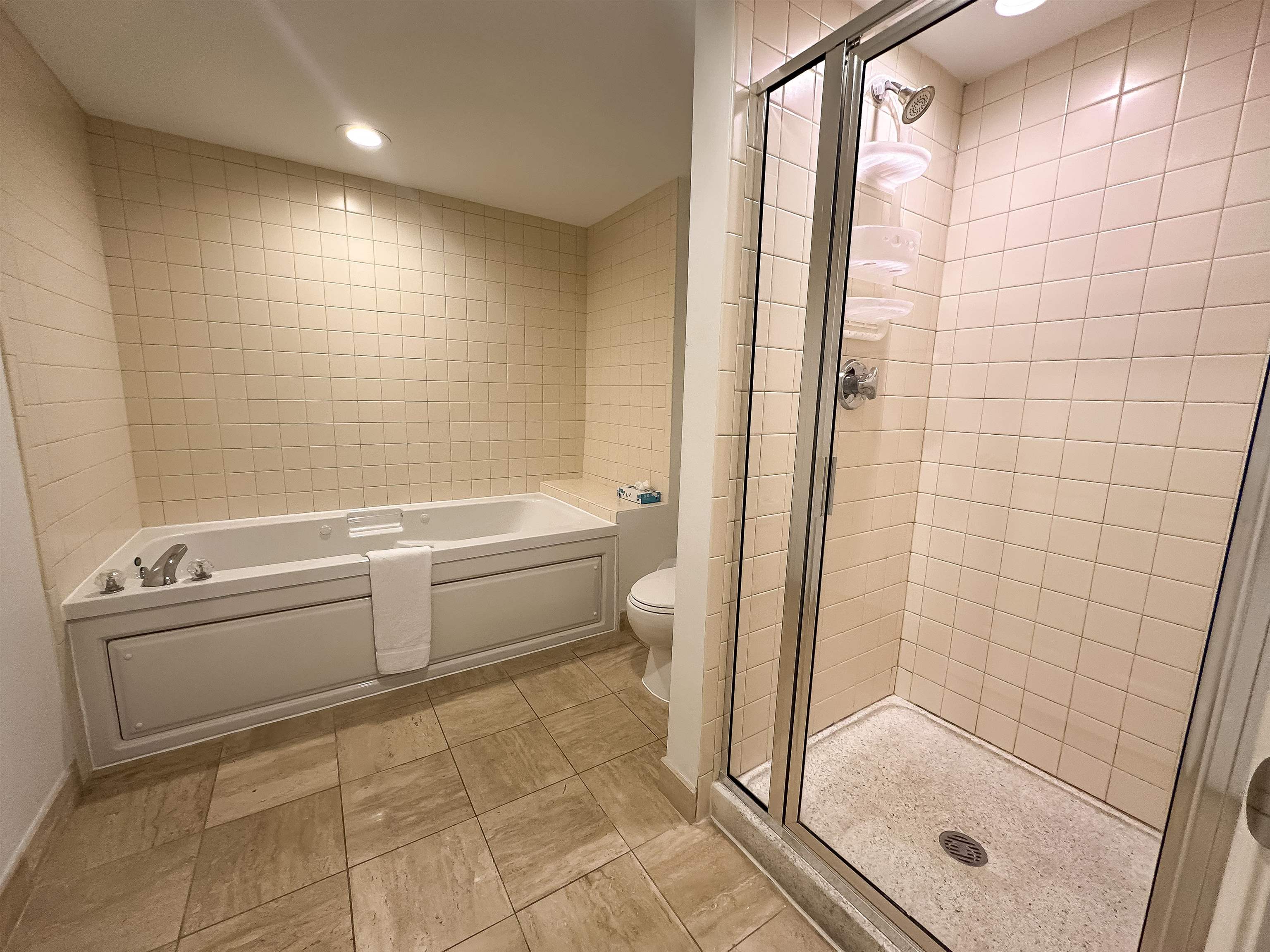 8560 Queensway Blvd. Property Photo 24