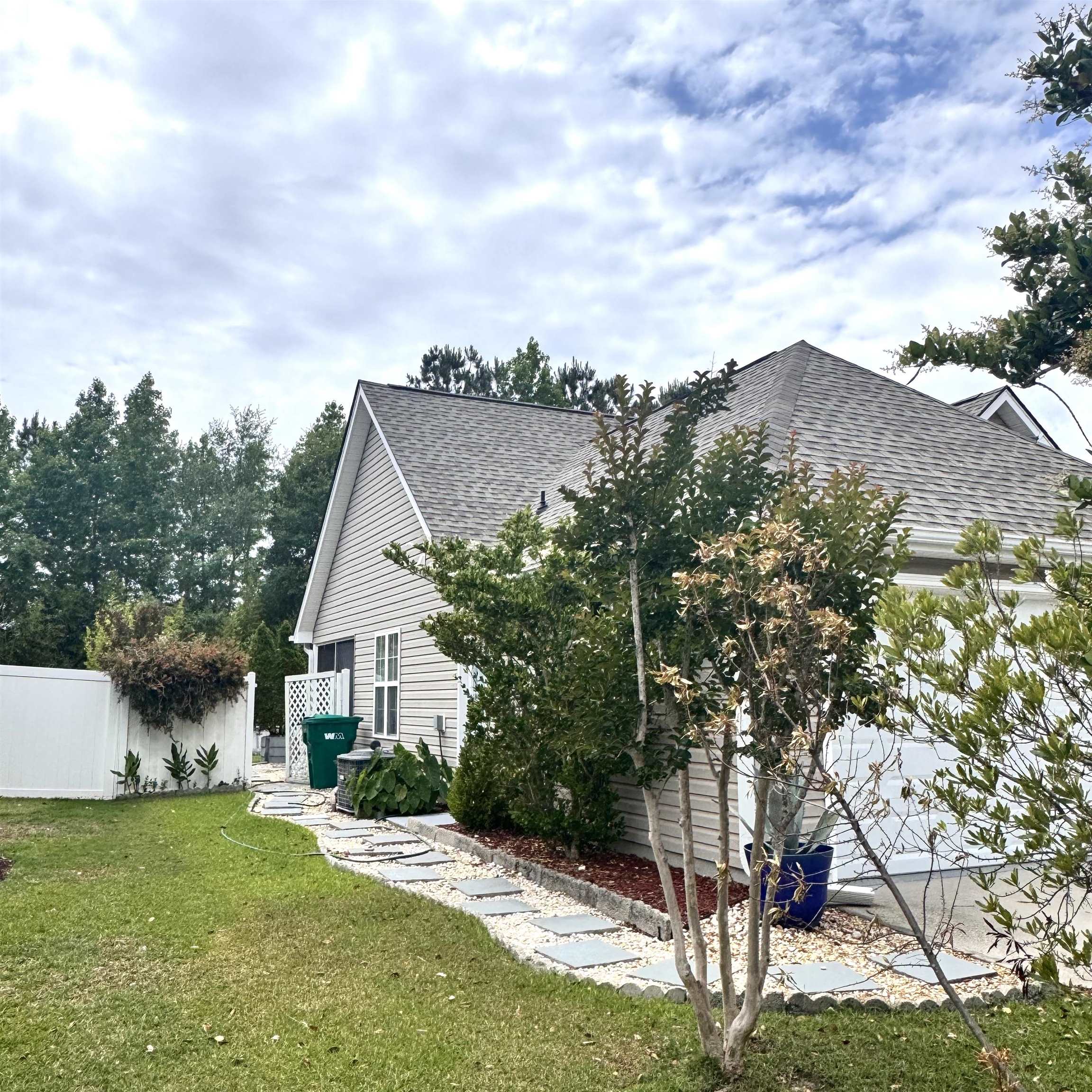 434 Barton Loop Property Photo 9