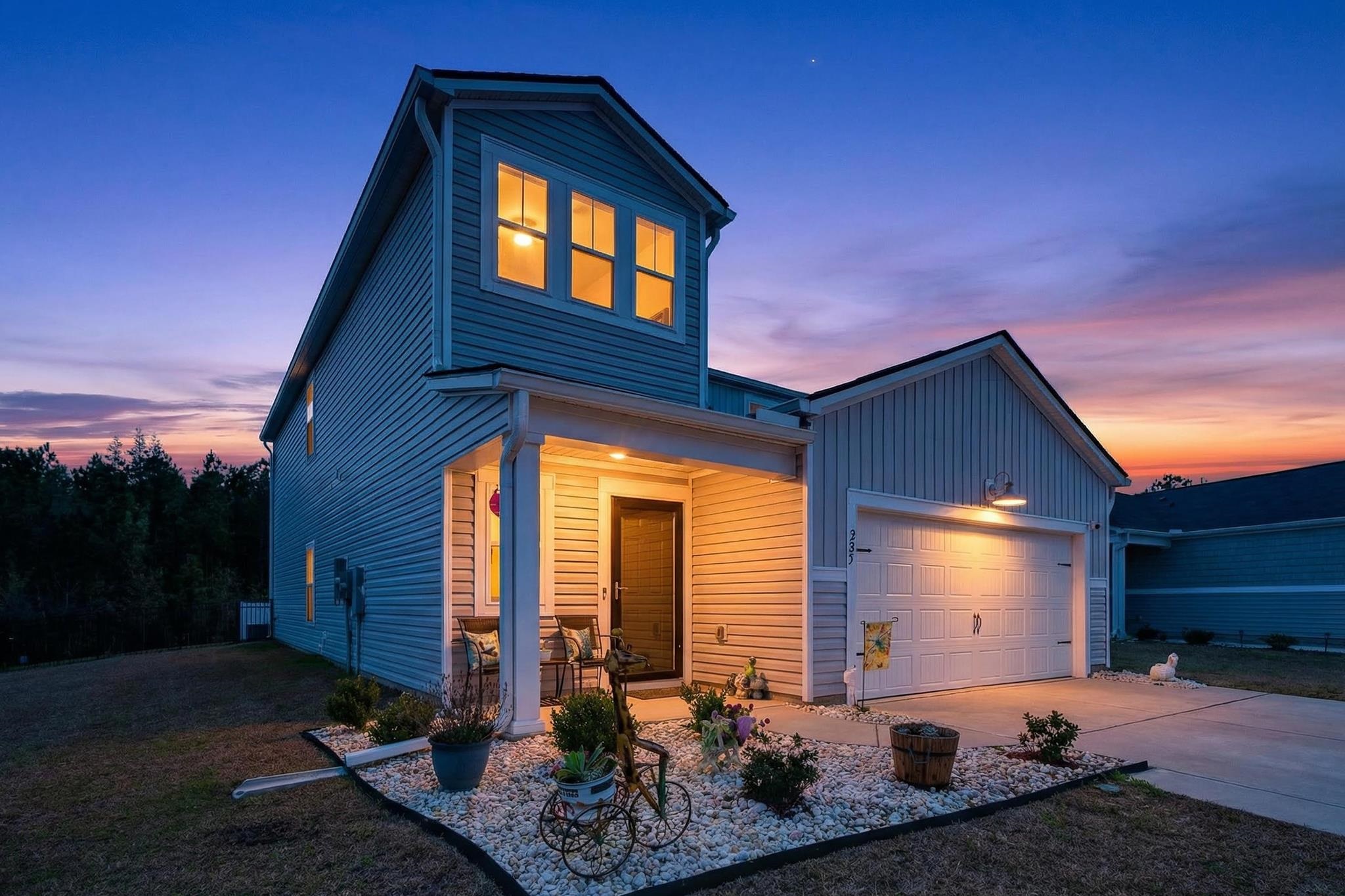 225 Cypress Tree Loop Property Photo 2