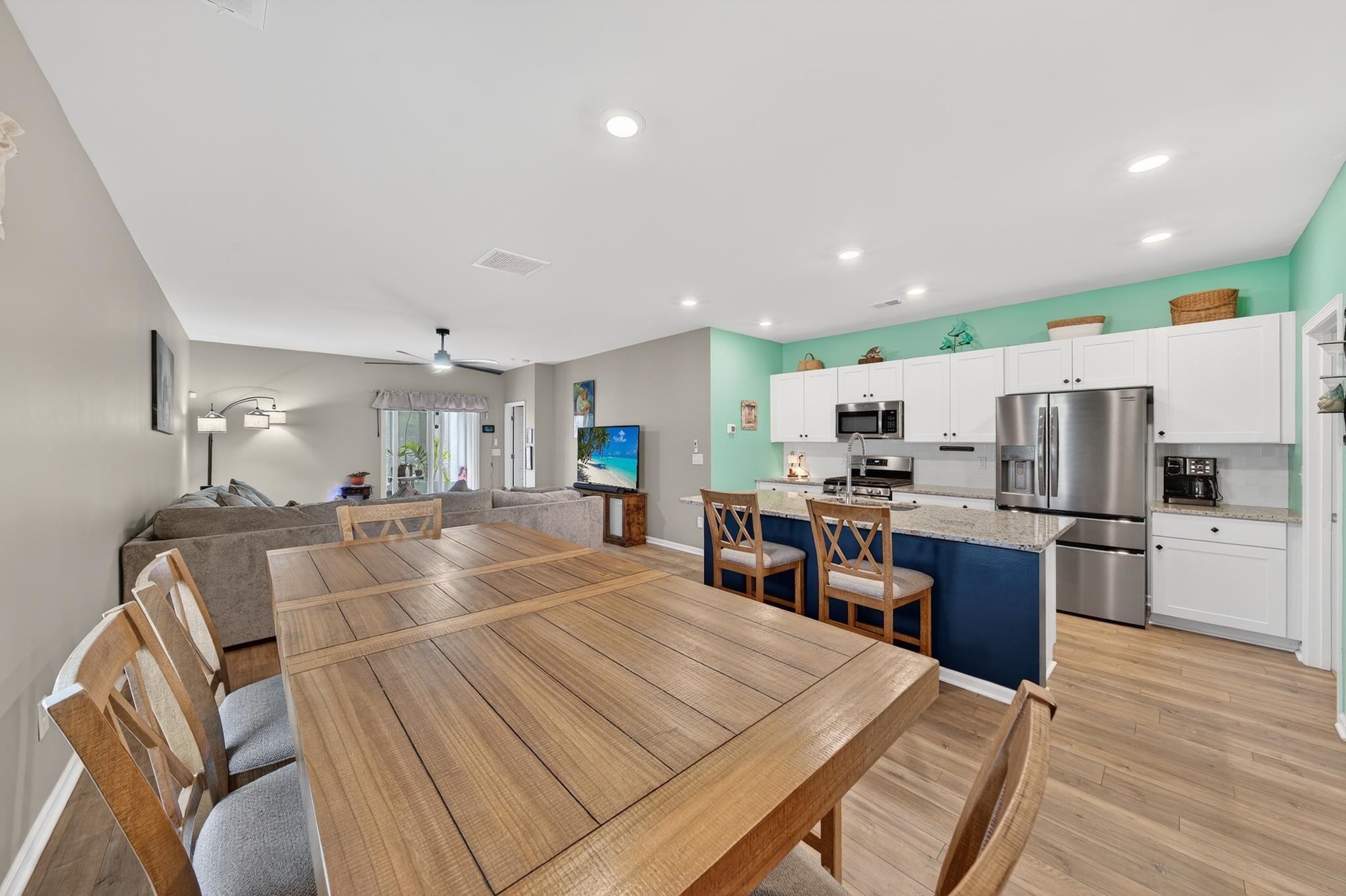 225 Cypress Tree Loop Property Photo 15