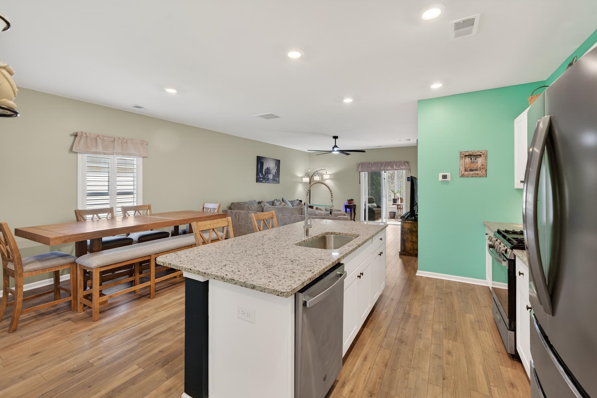 225 Cypress Tree Loop Property Photo 17