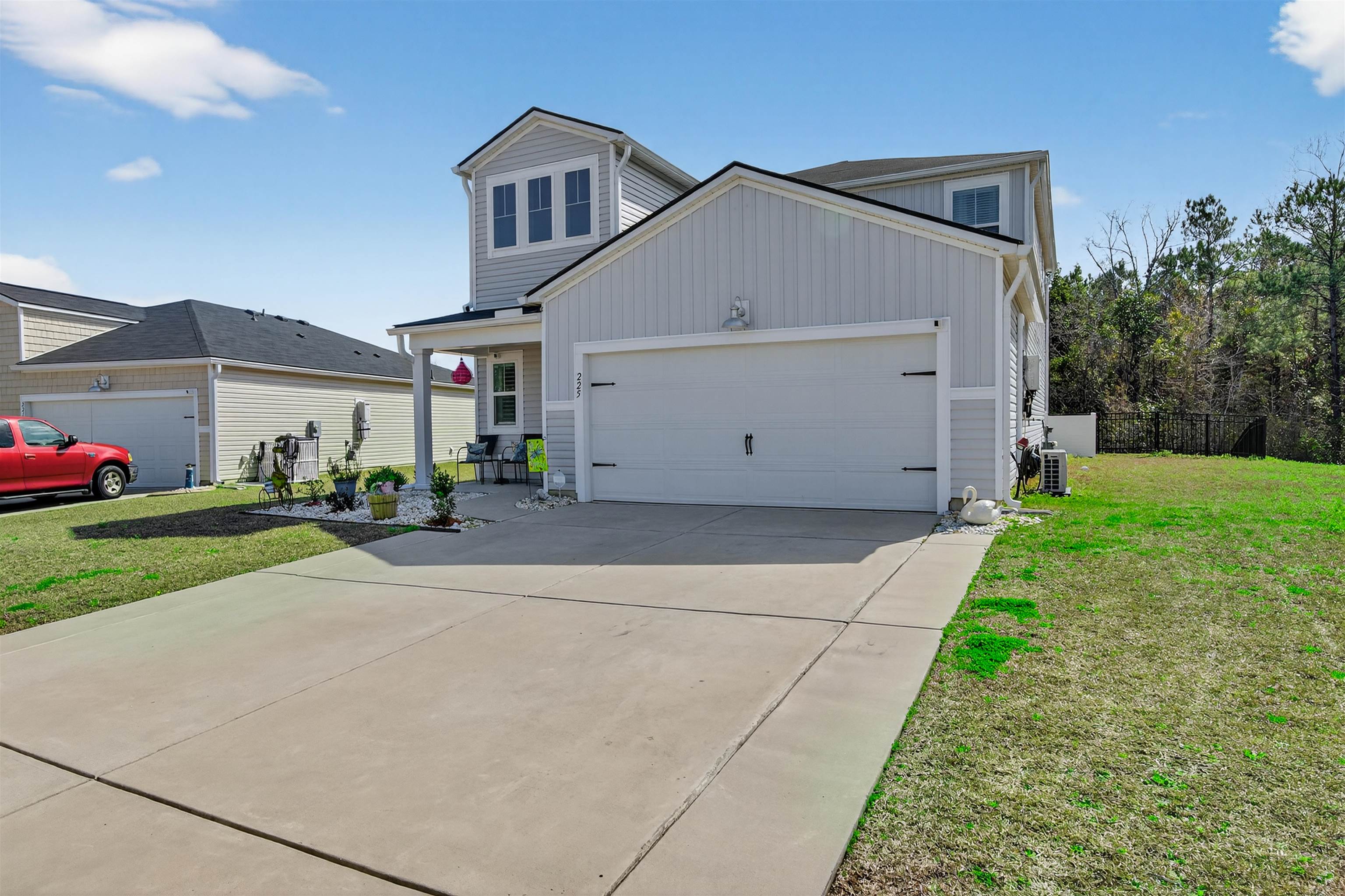 225 Cypress Tree Loop Property Photo 44