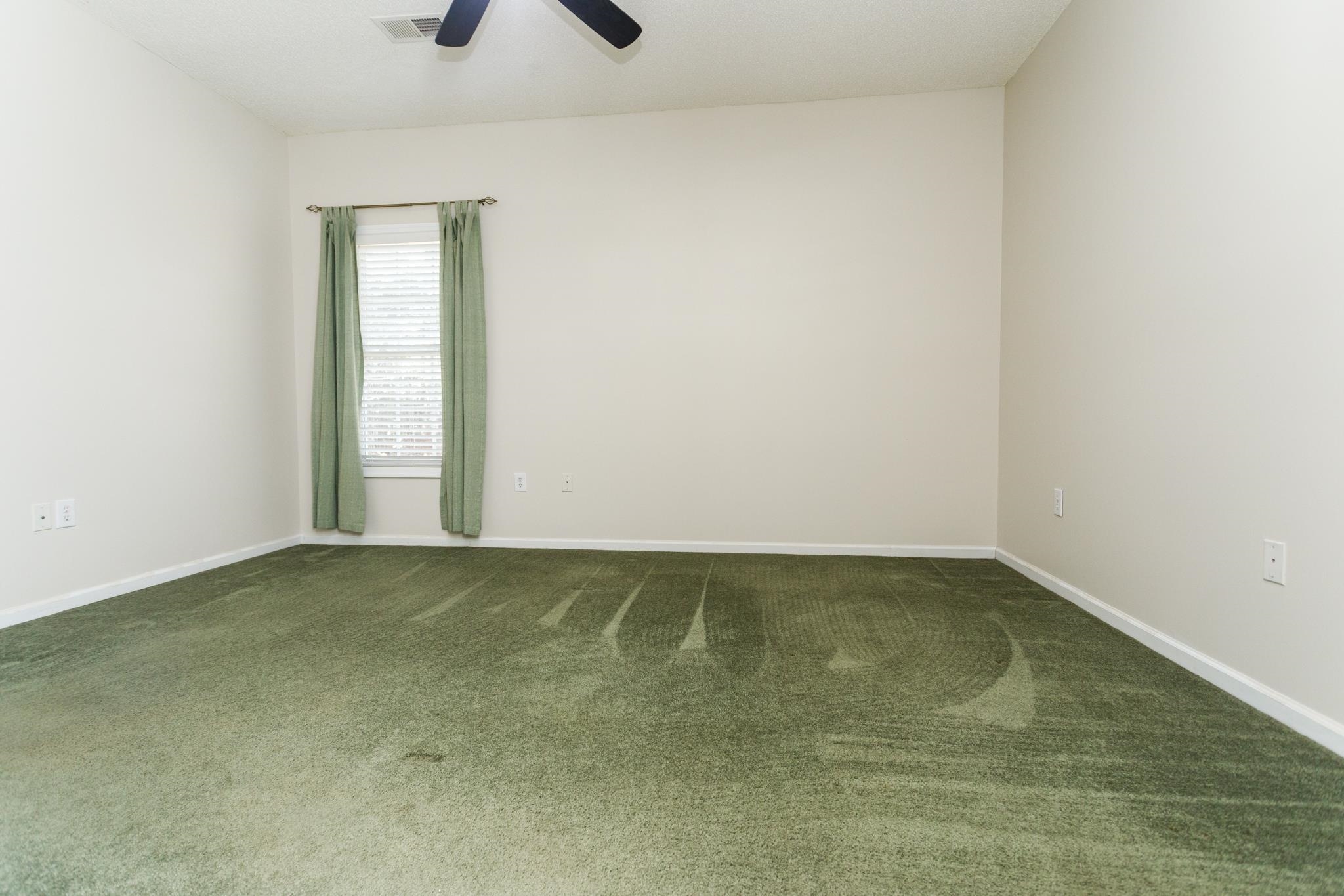 160 Lazy Willow Ln. Property Photo 17