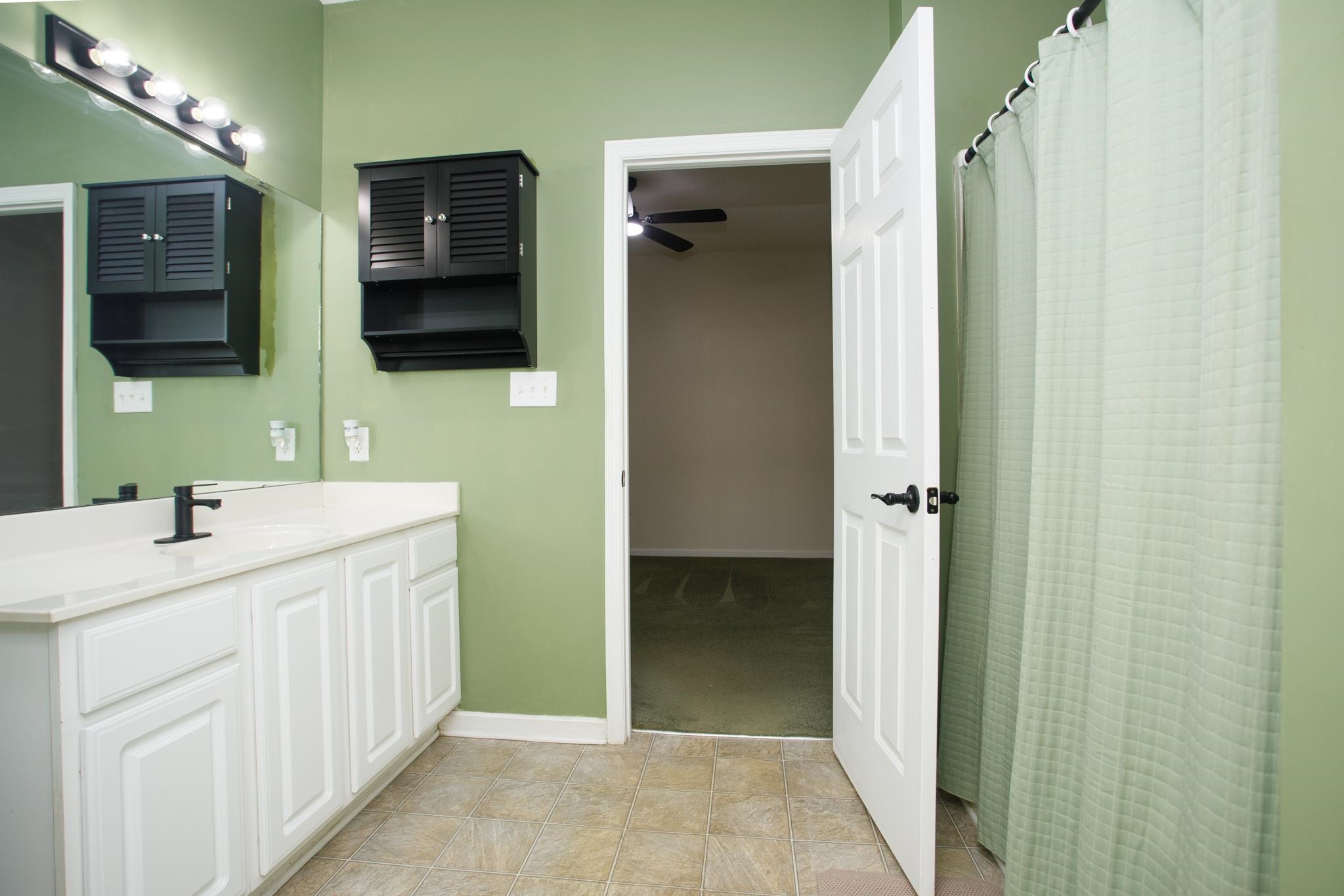160 Lazy Willow Ln. Property Photo 20