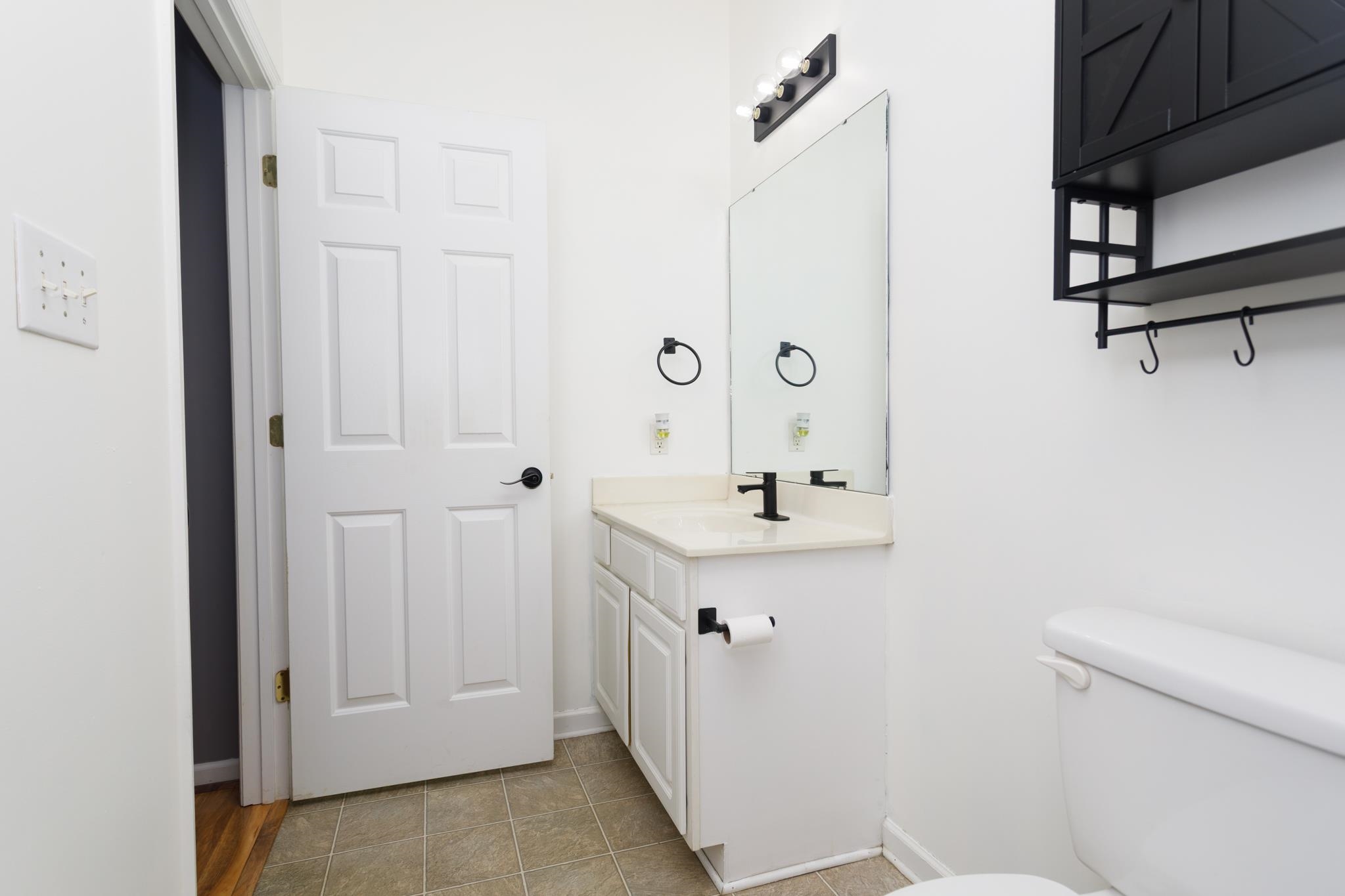 160 Lazy Willow Ln. Property Photo 25