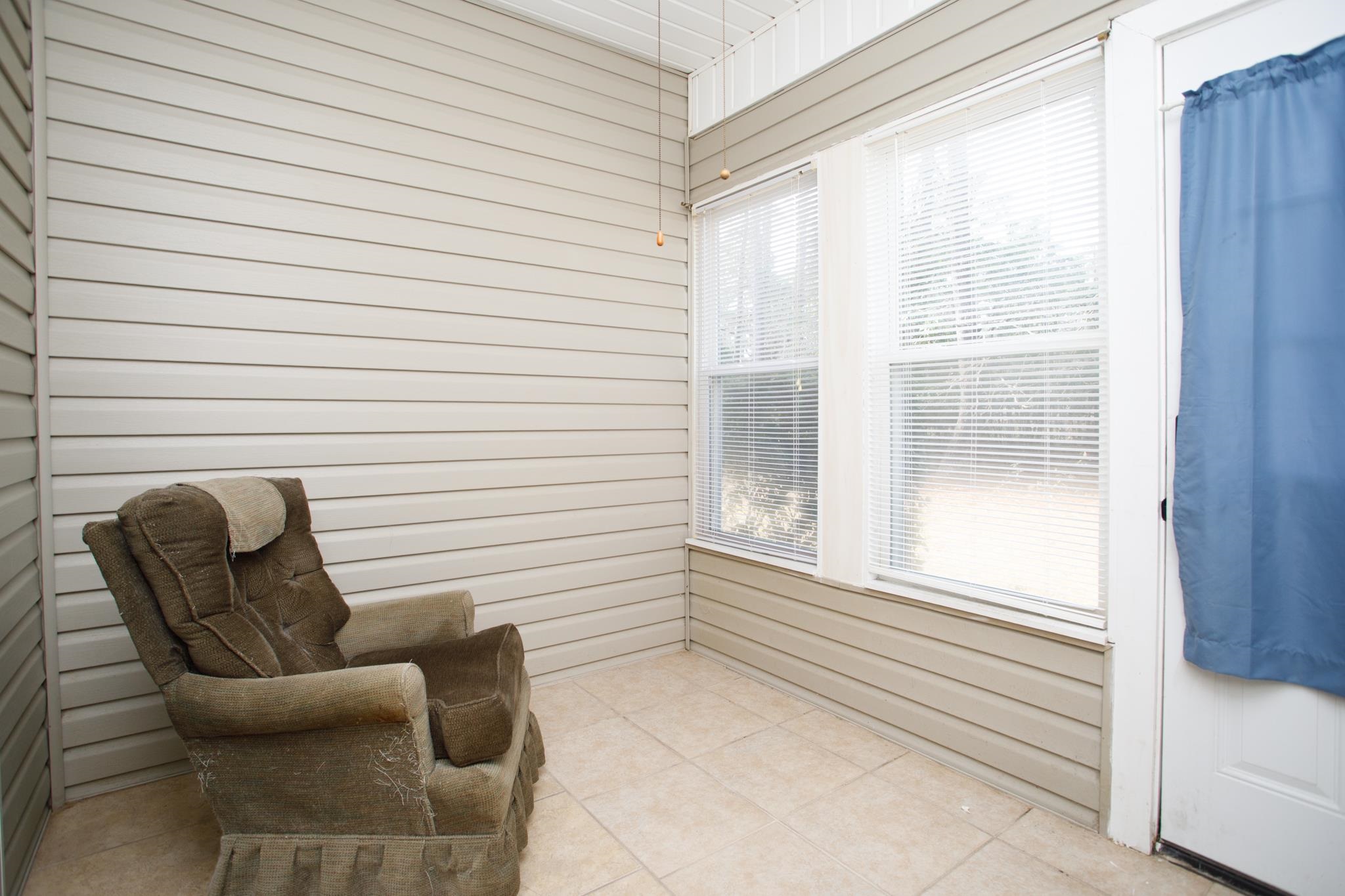 160 Lazy Willow Ln. Property Photo 32