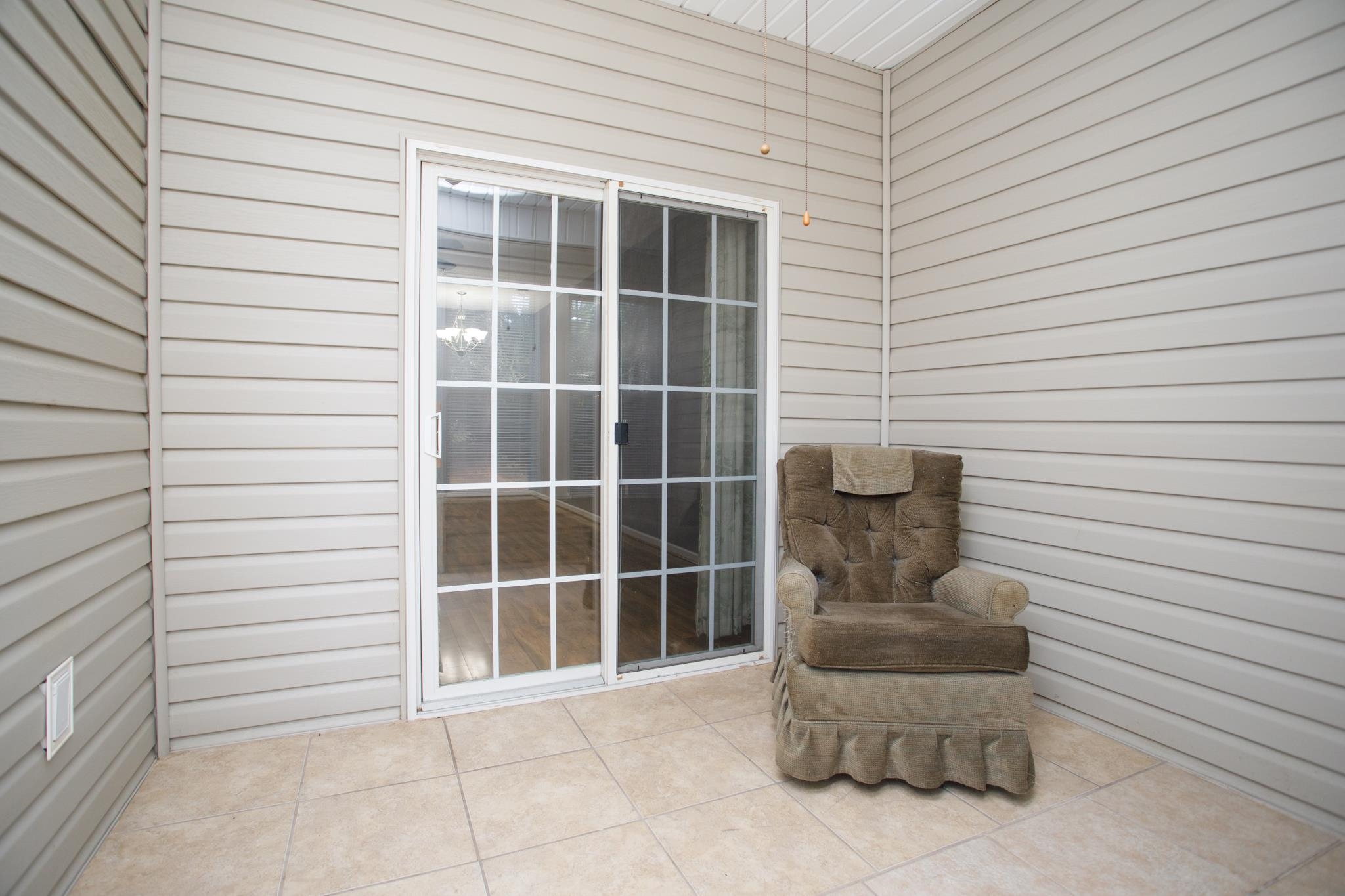 160 Lazy Willow Ln. Property Photo 33