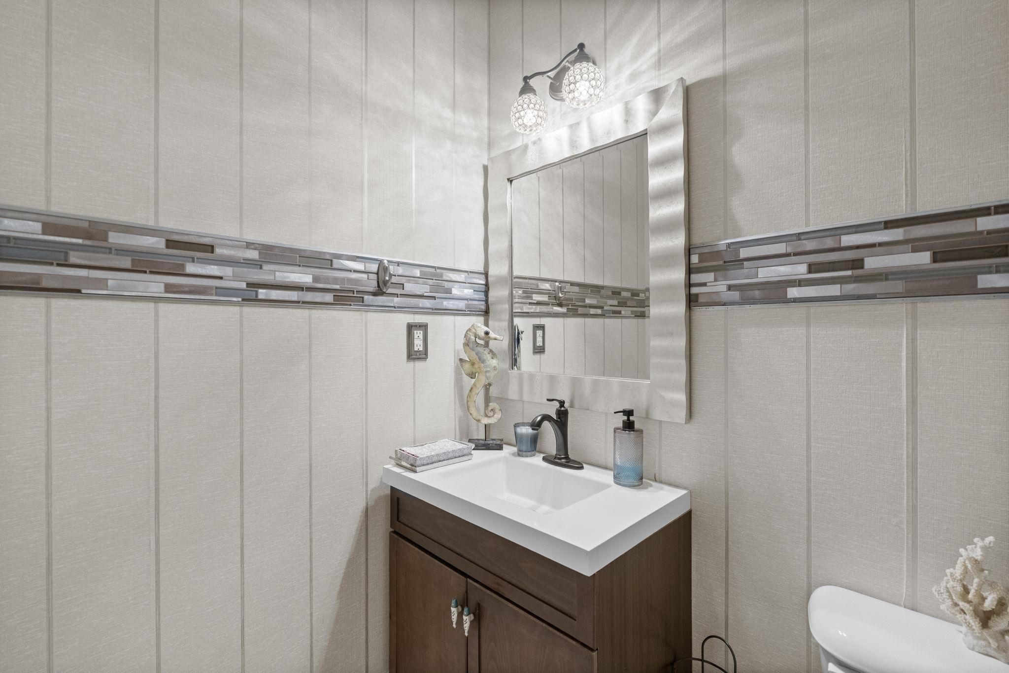 837 Bluffview Dr. Property Photo 60