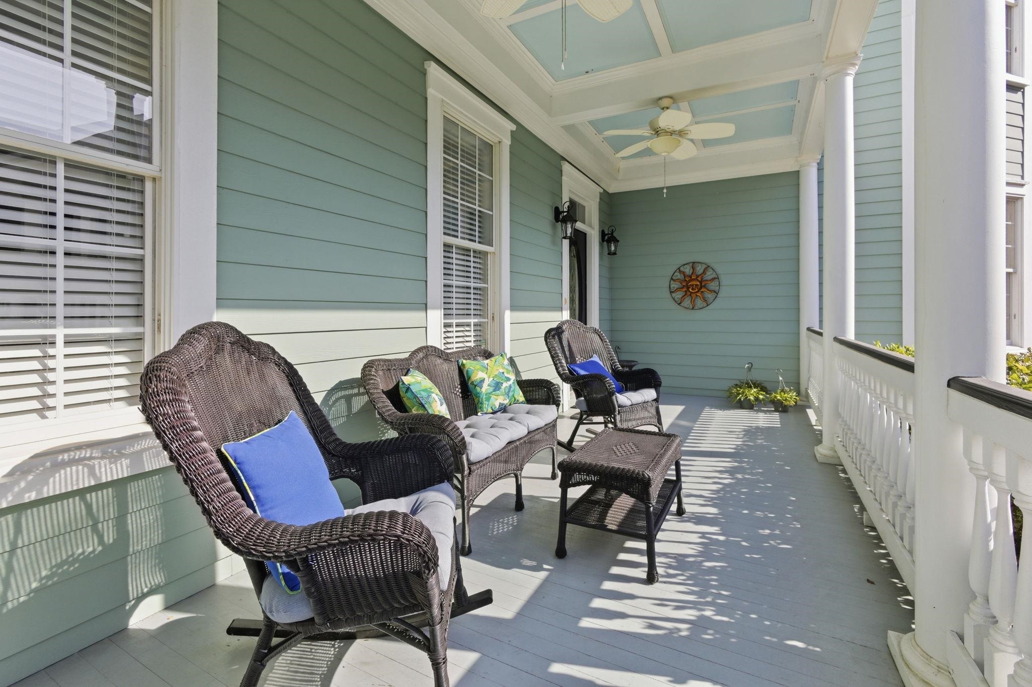 1601 James Island Ave. Property Photo 4