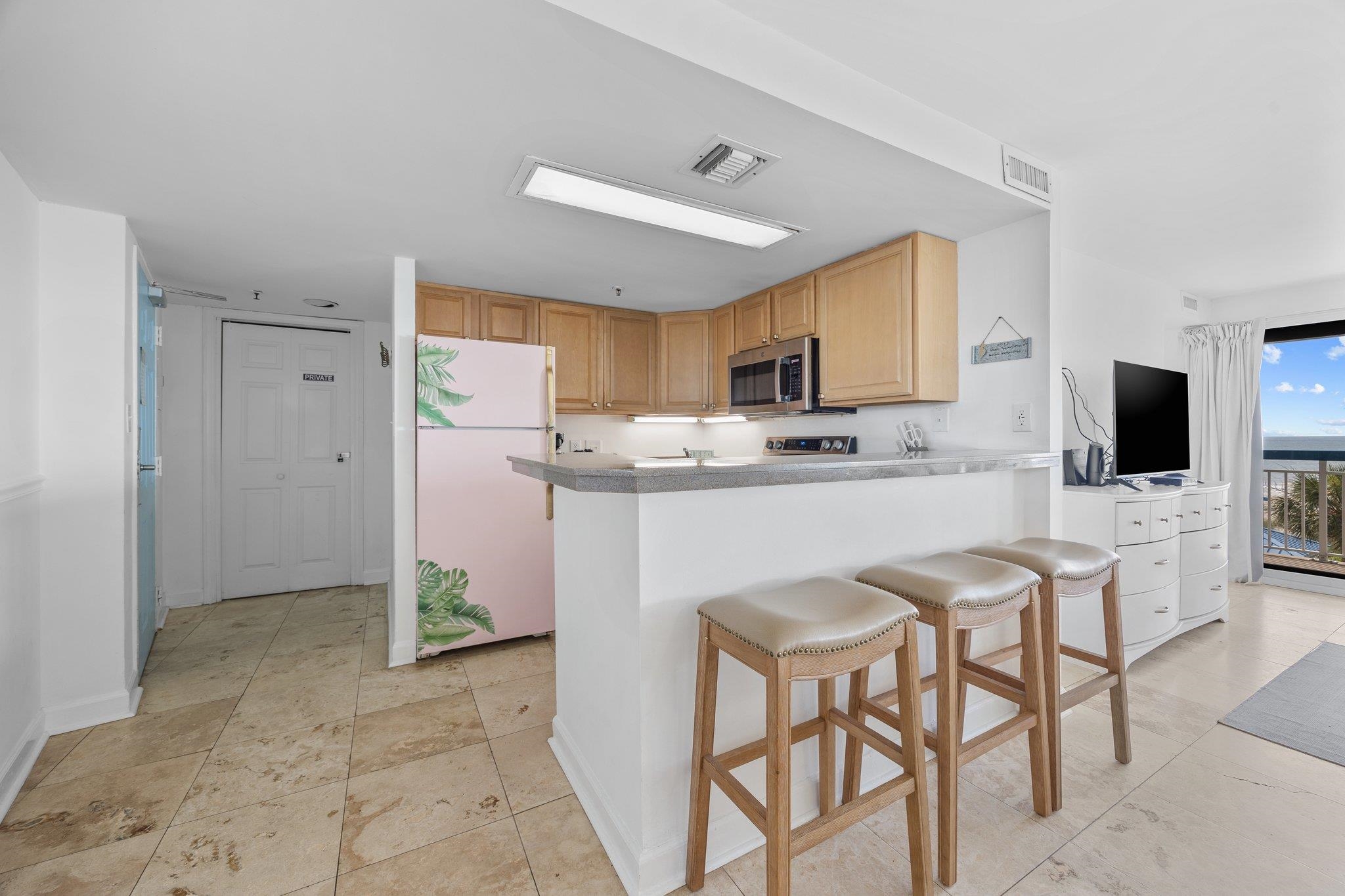 5511 North Ocean Blvd. Property Photo 9