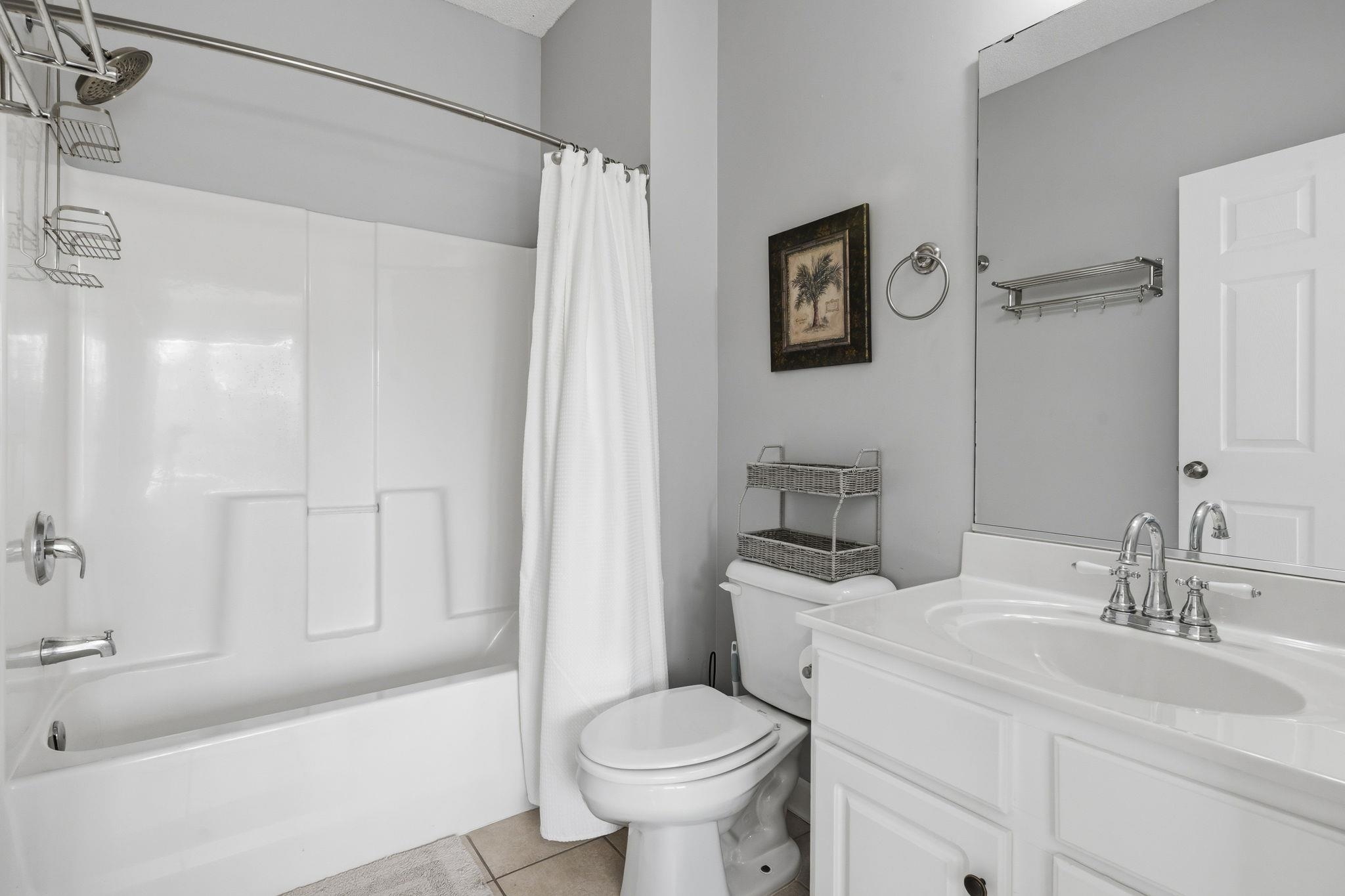 6015 Catalina Dr. Property Photo 21