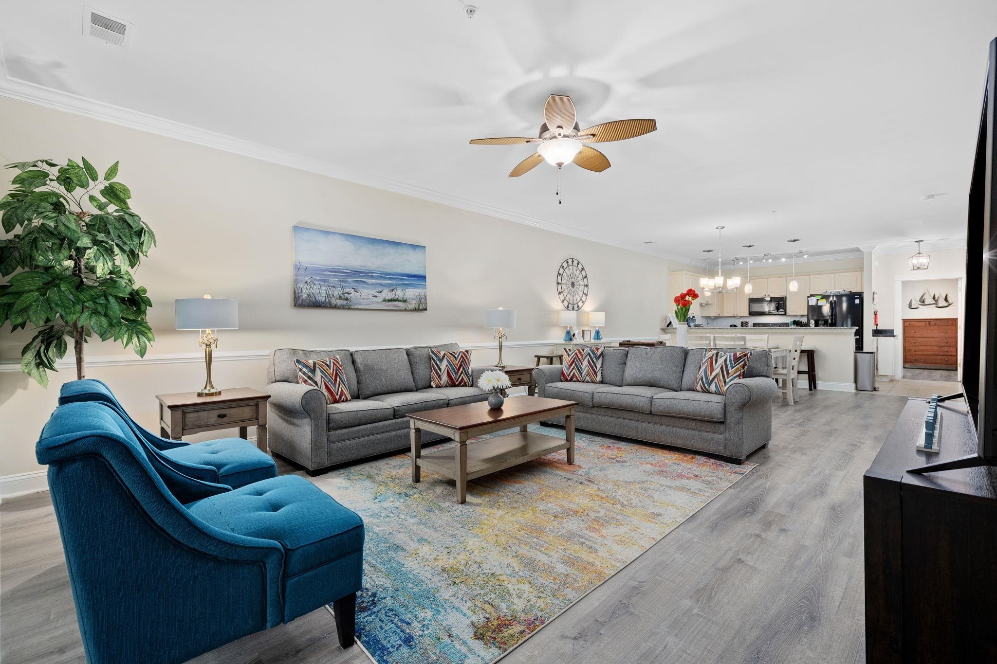 4869 Luster Leaf Circle Property Photo 3