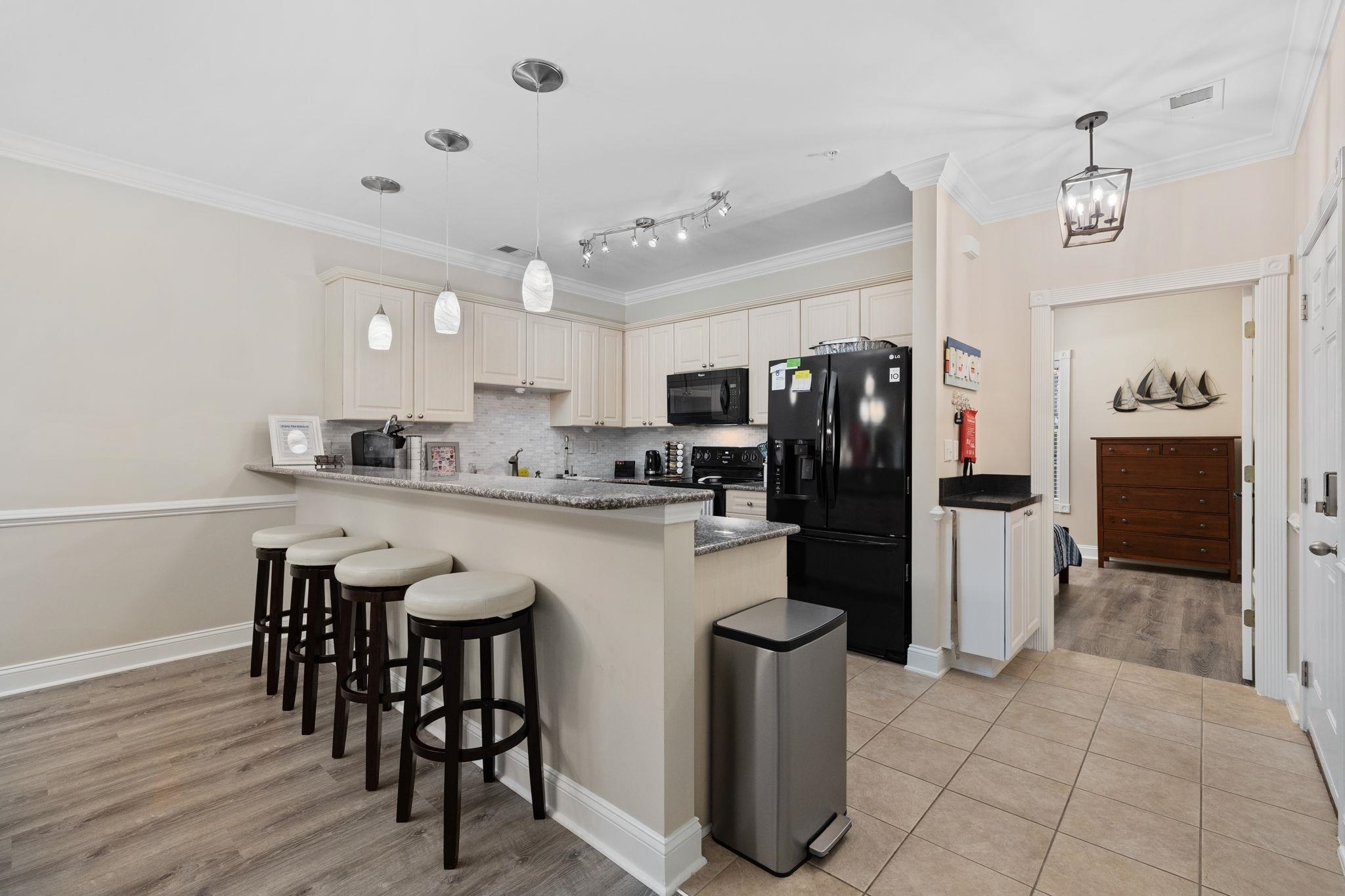 4869 Luster Leaf Circle Property Photo 10