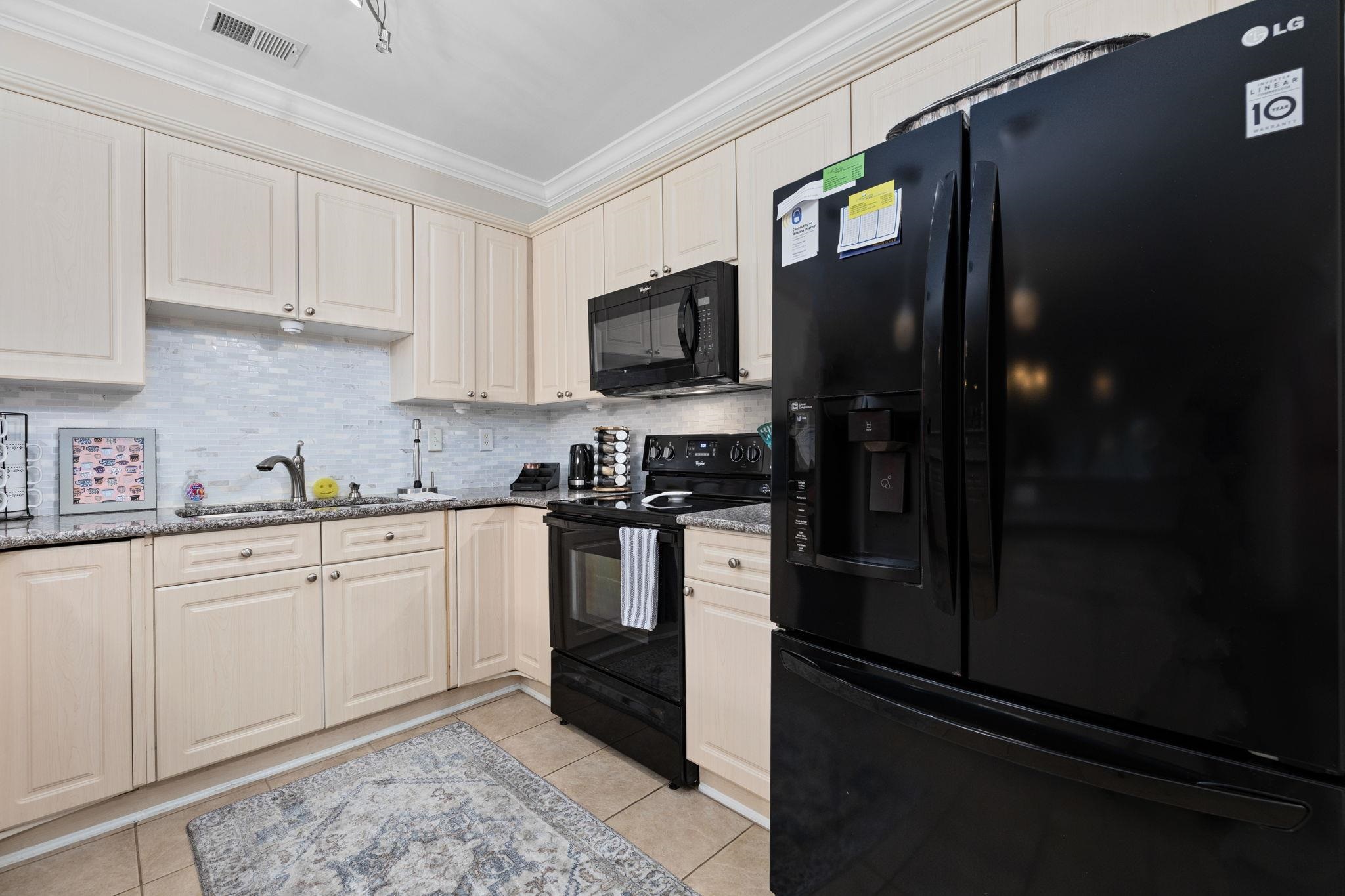 4869 Luster Leaf Circle Property Photo 12