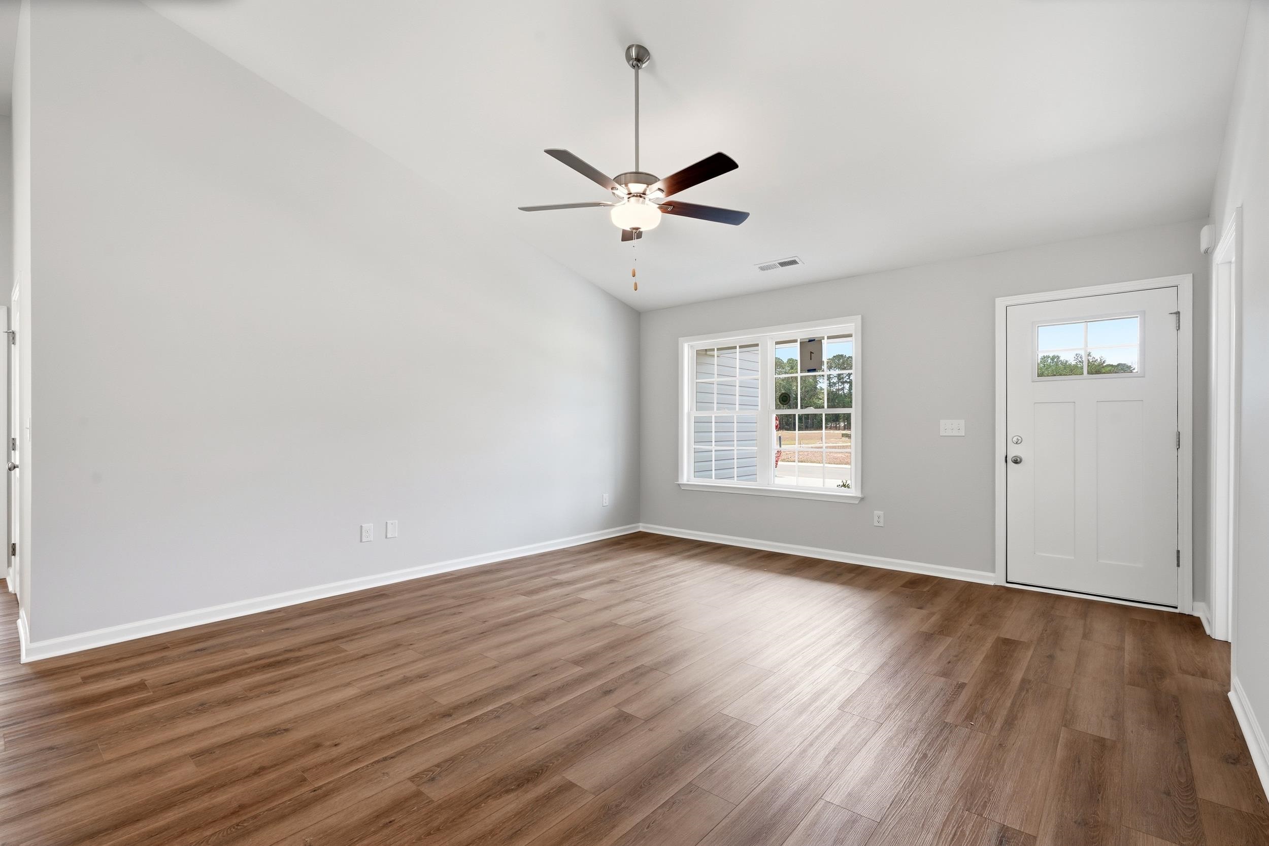 14 Bennington Ct Property Photo 4